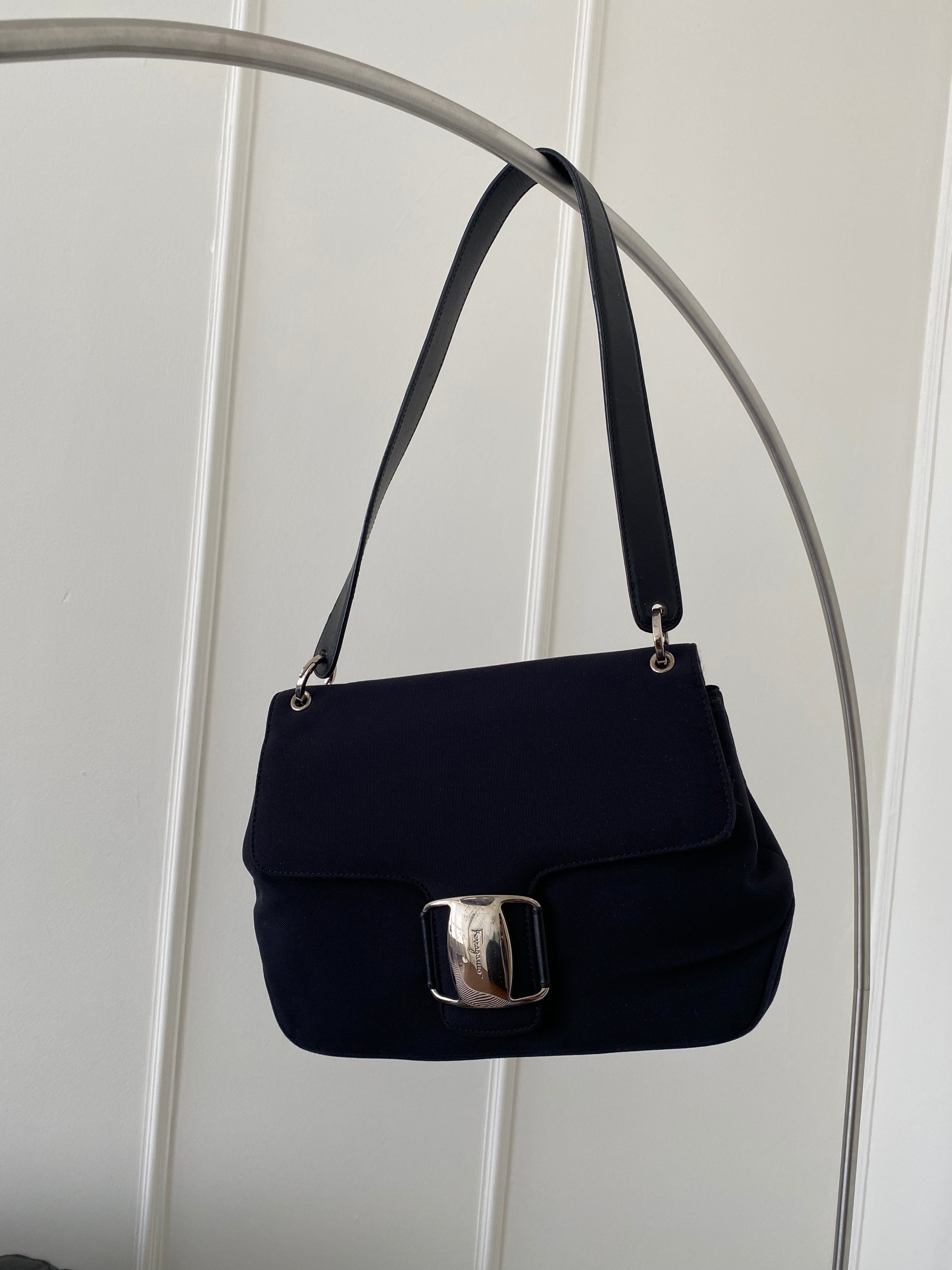 FERRAGAMO 219939784185 関税送料込 40f78ba7a7be712edd72947befe617