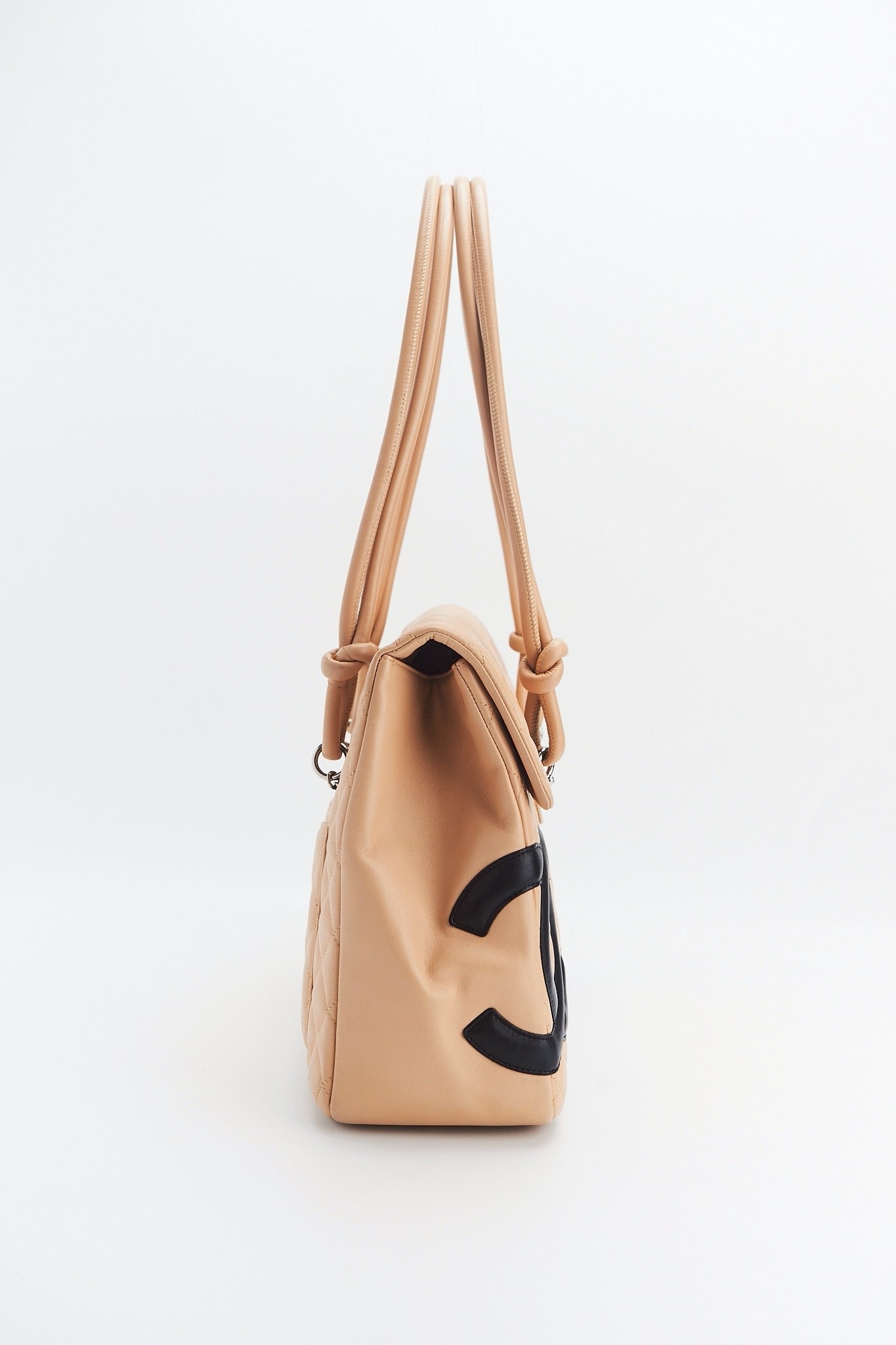Chanel flab maxi clafskin leather