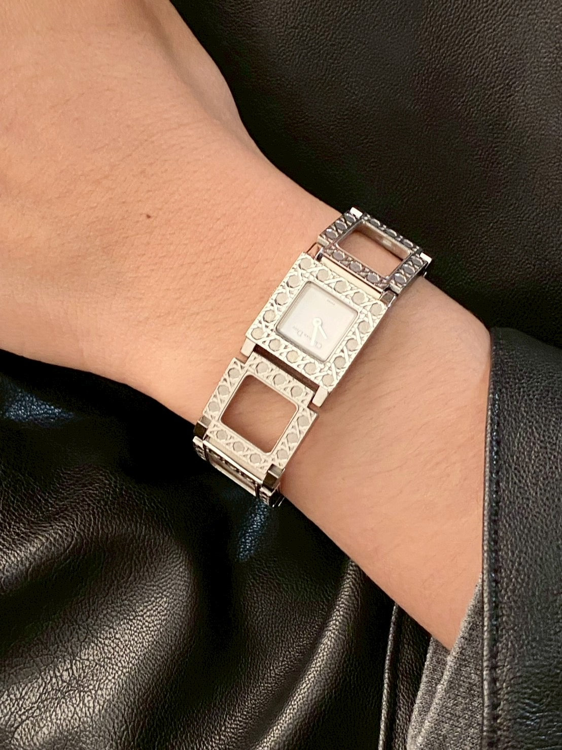 Dior d60-1090 stainless c.4277