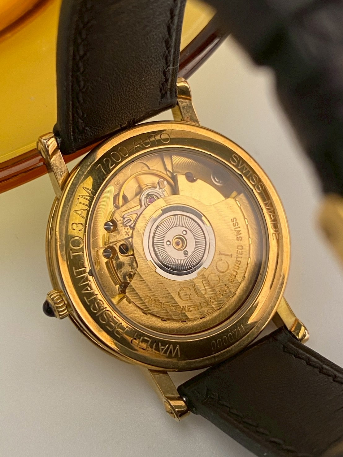 Gucci 7200Auto white dial