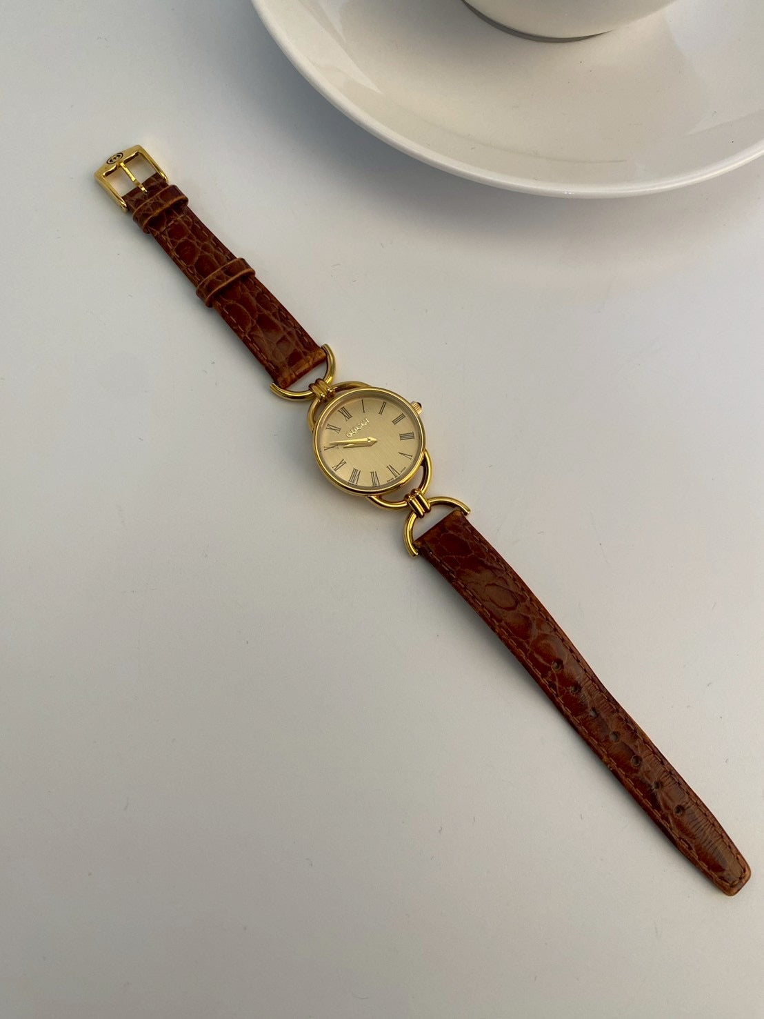 Gucci 6000.2L gold dial c.9536