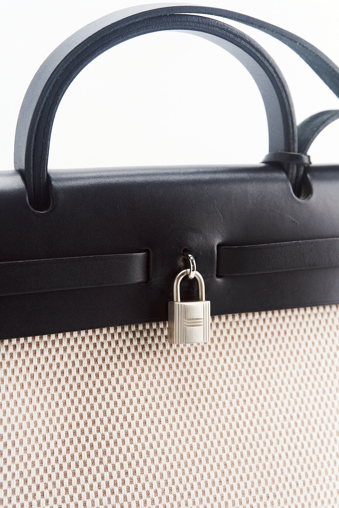 Hermes herbag 31”