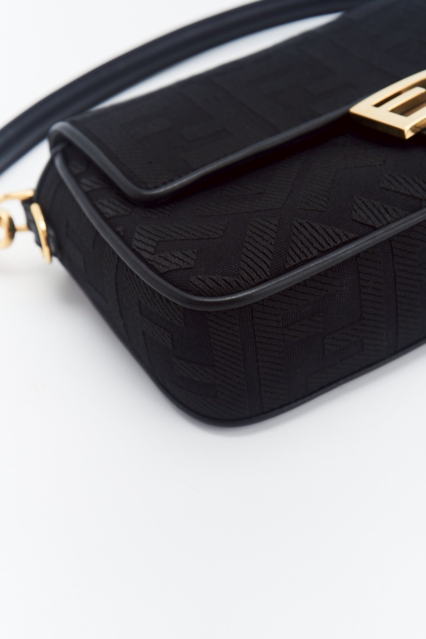 Fendi baguette bag