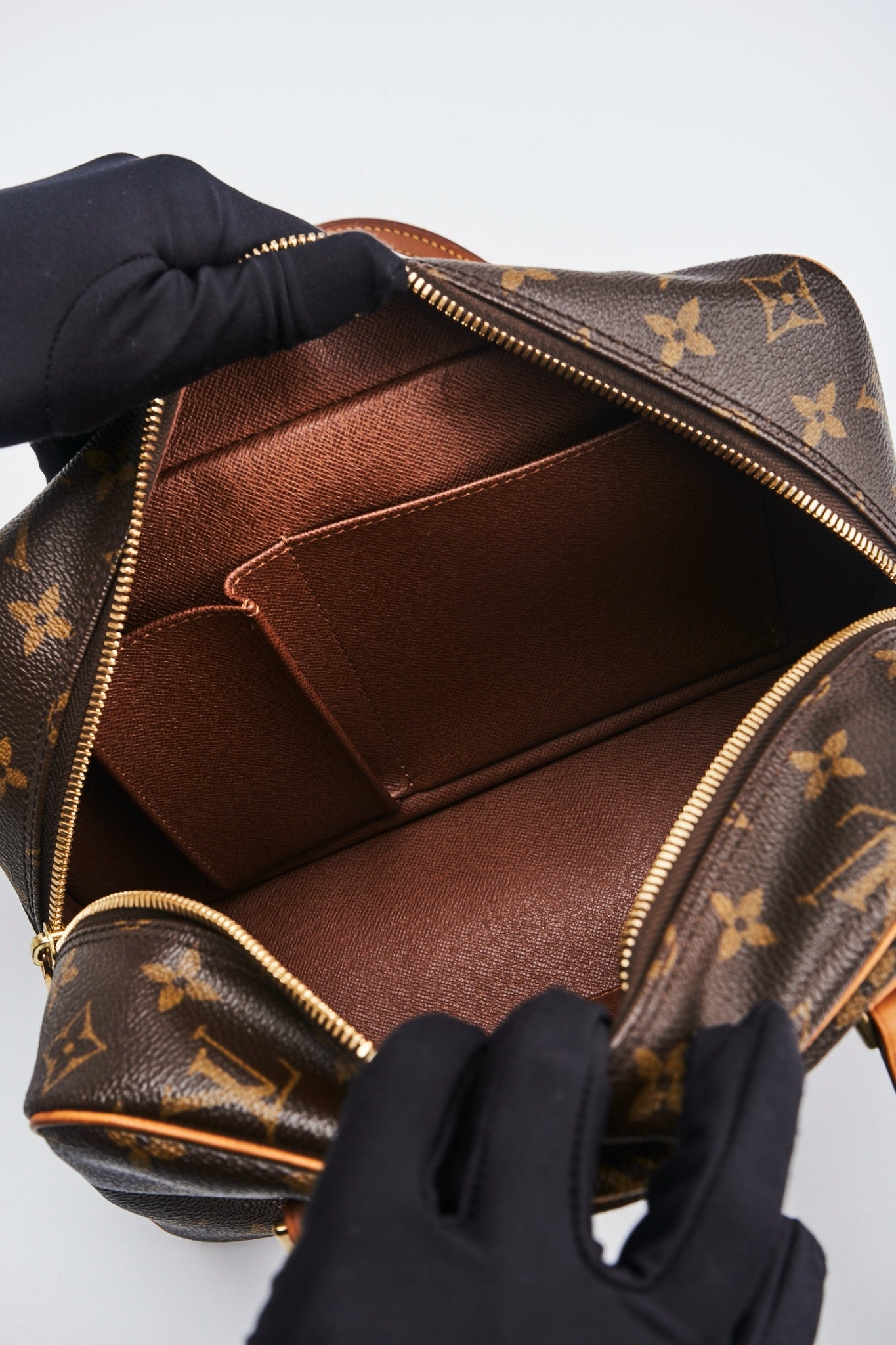 Louis vuitton cite mm size