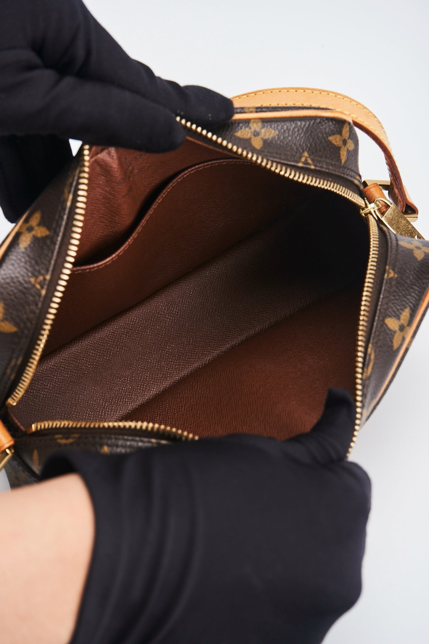 Louis vuitton cite pm size
