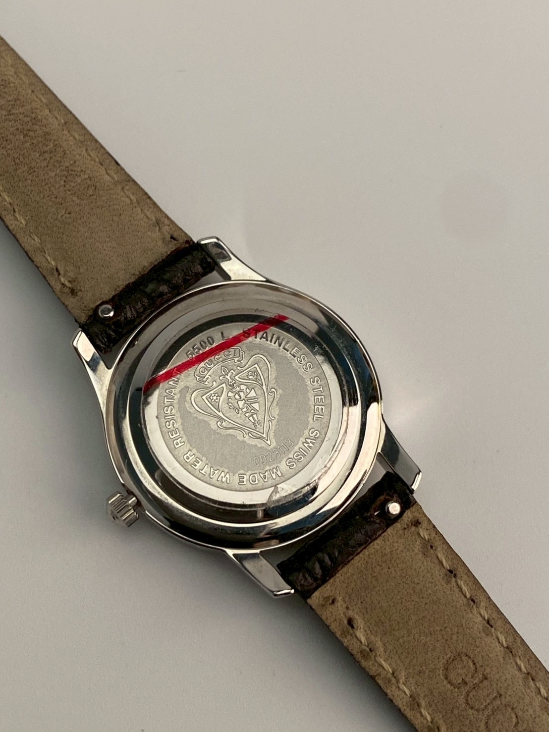 Gucci 5500l silver dial watch