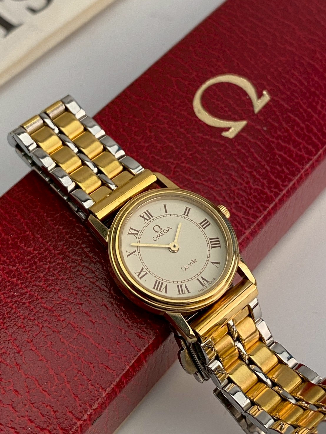 Omega de villa twotone cream 1450 c.8939