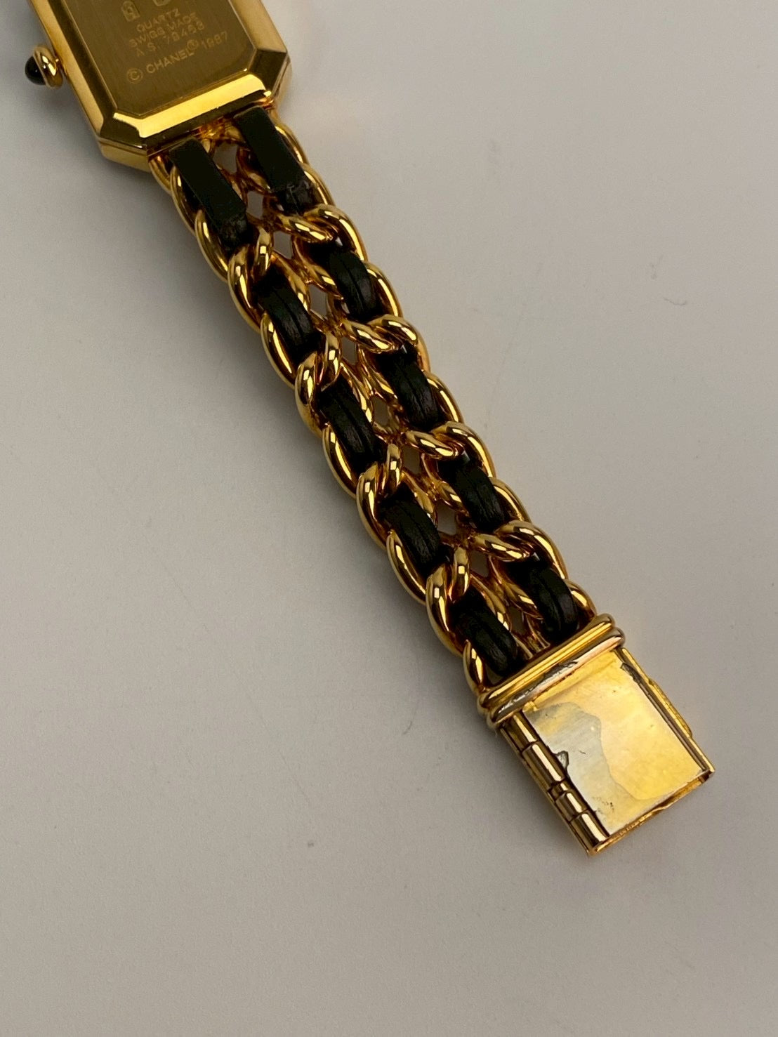 Chanel premier L size c.9463