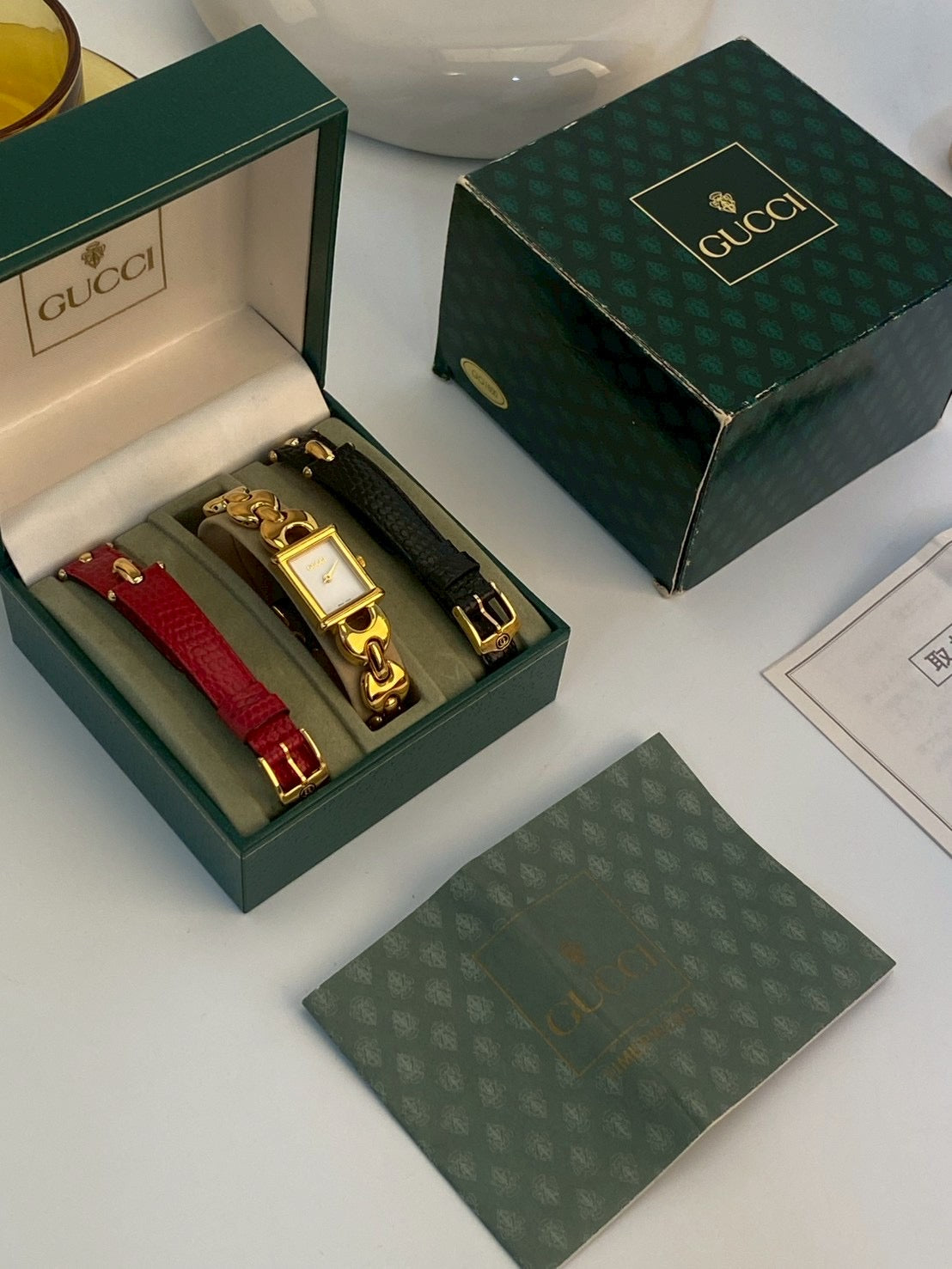 Gucci 1800I chang strap c.2295