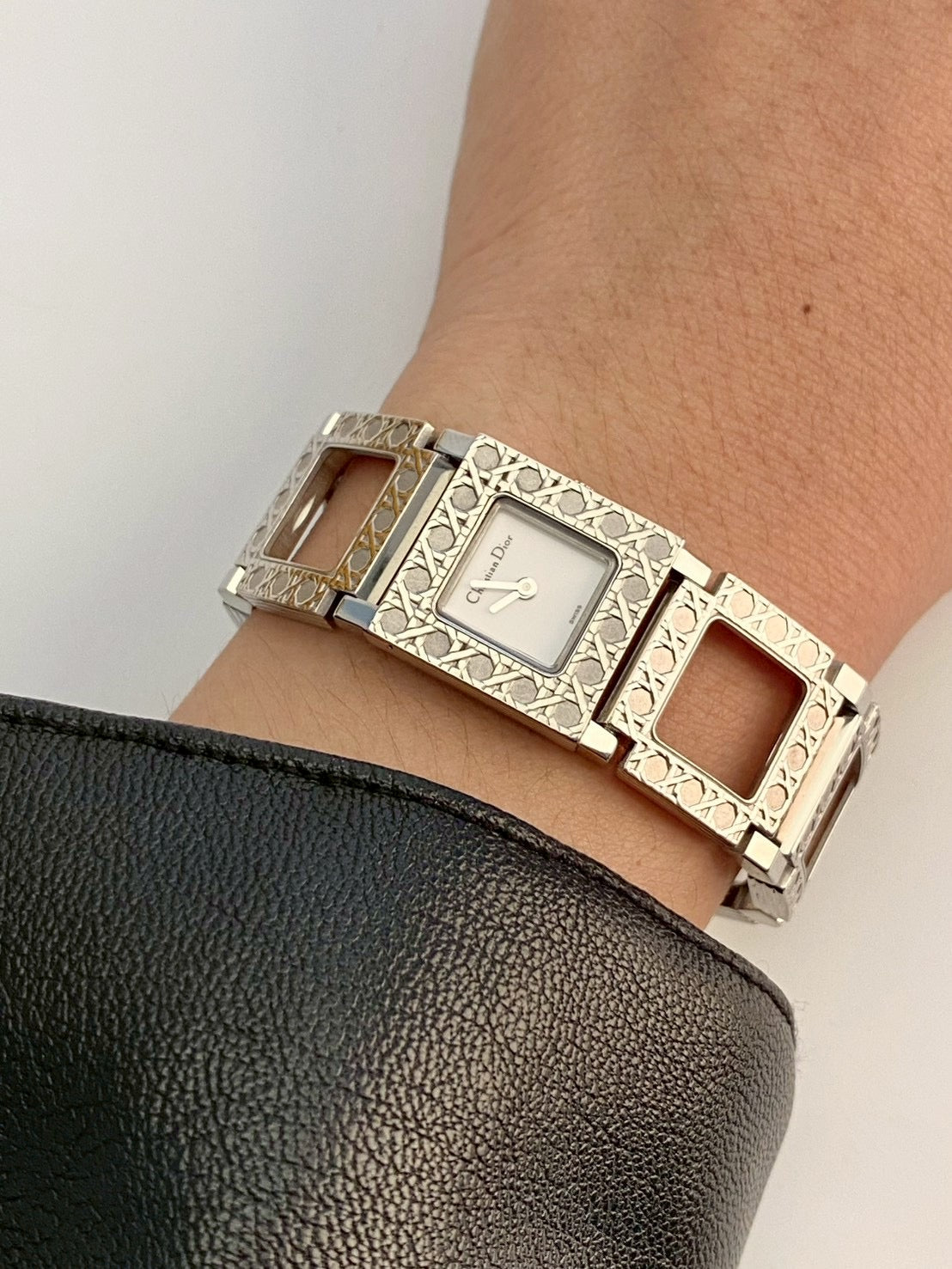 Dior d60-1090 stainless c.4277