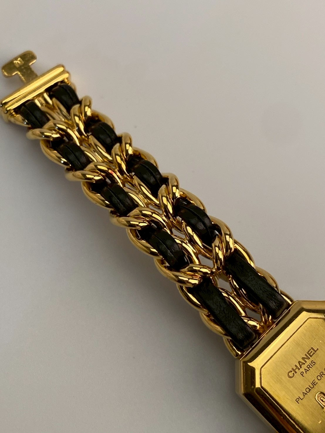 Chanel premier M size c.9927