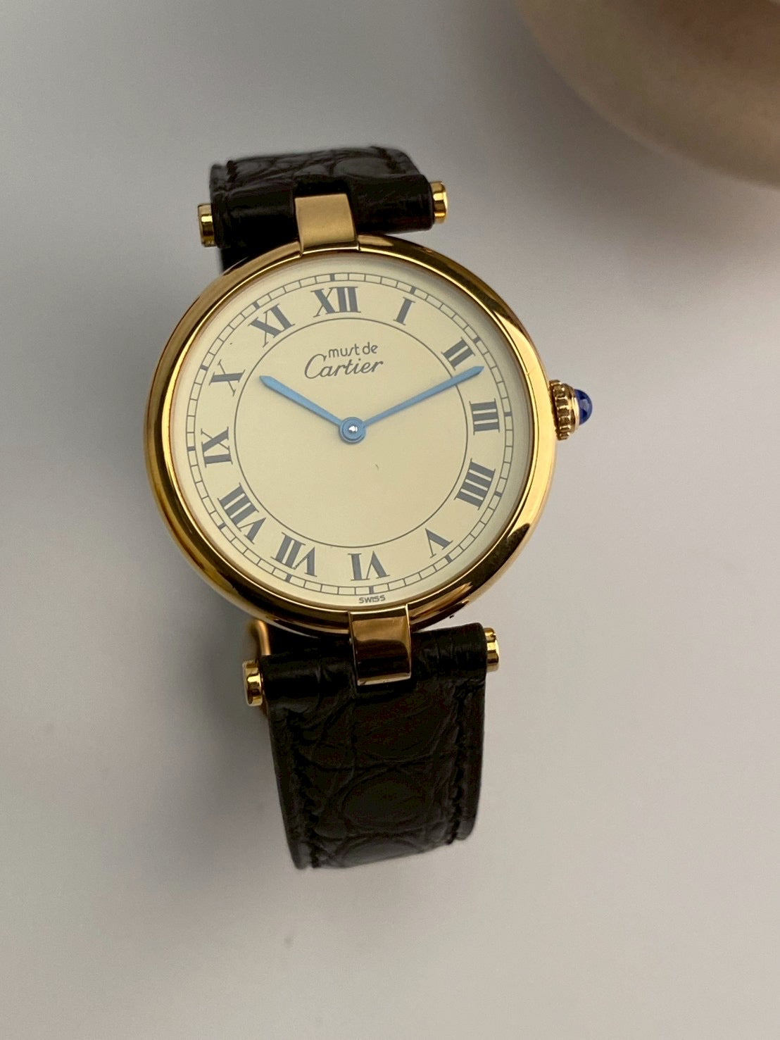Cartier cilcle cream dial c.0003