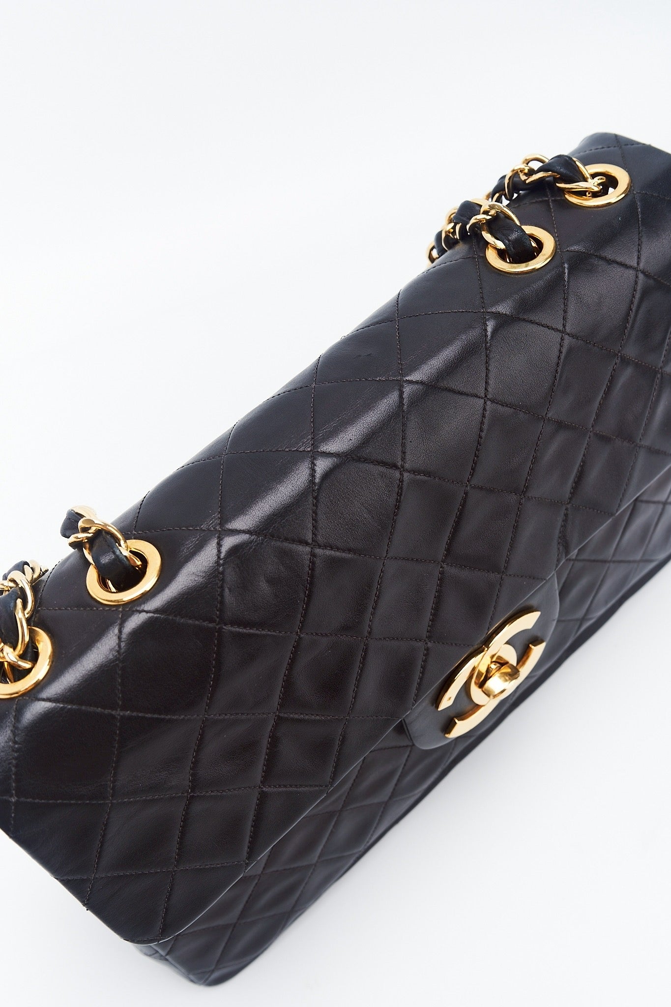 Chanel classic maxi