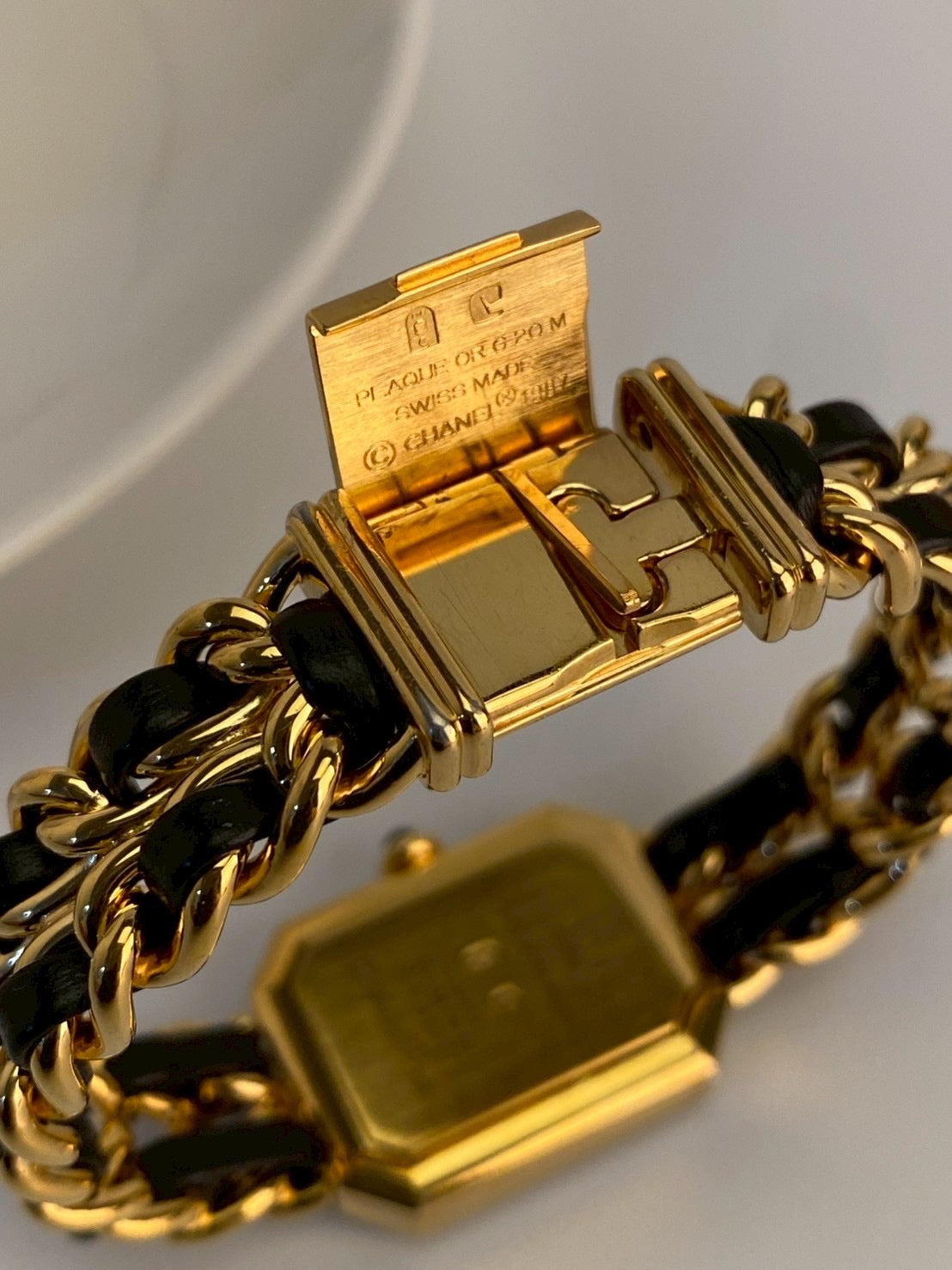 Chanel premier M size c.9927