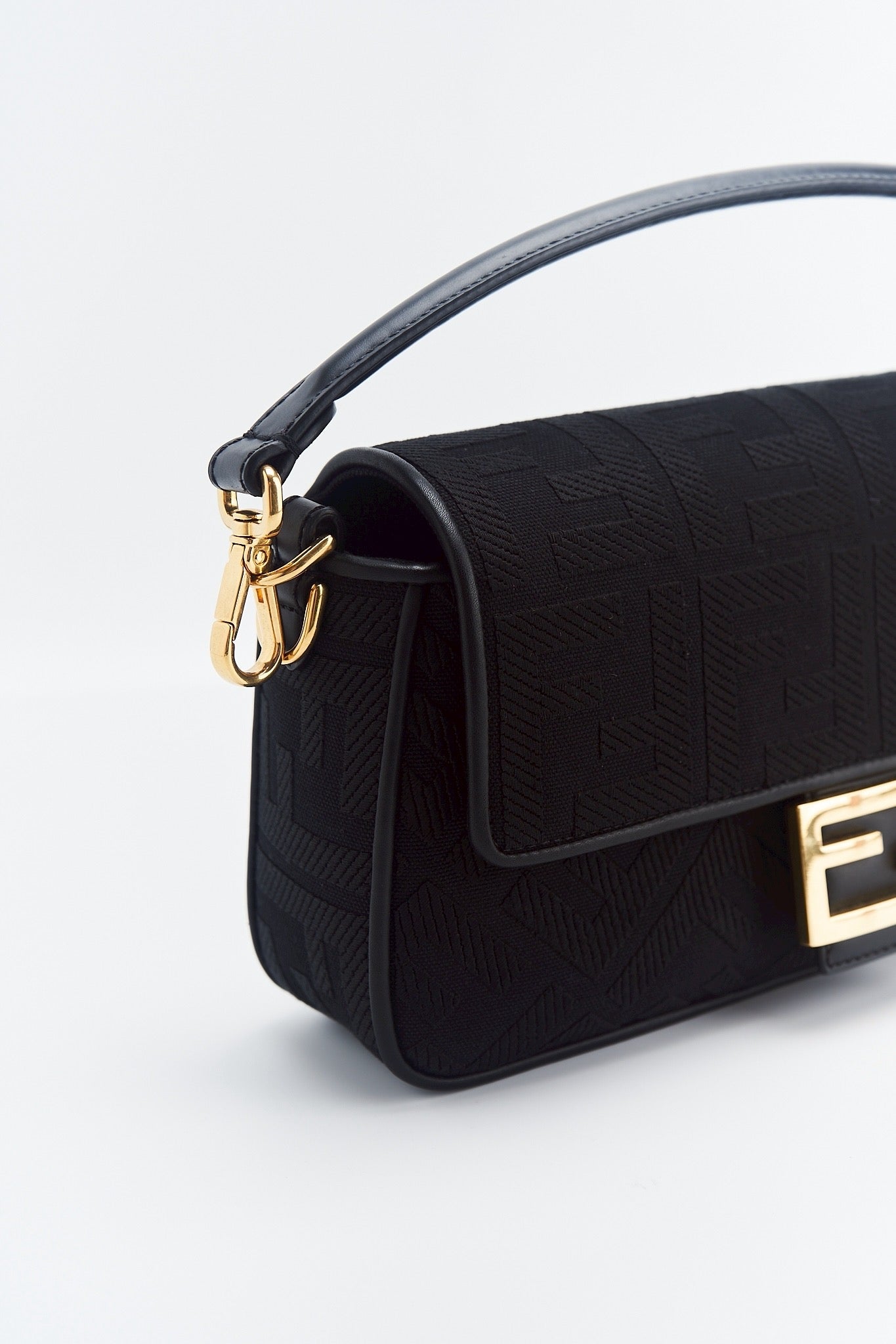 Fendi baguette bag