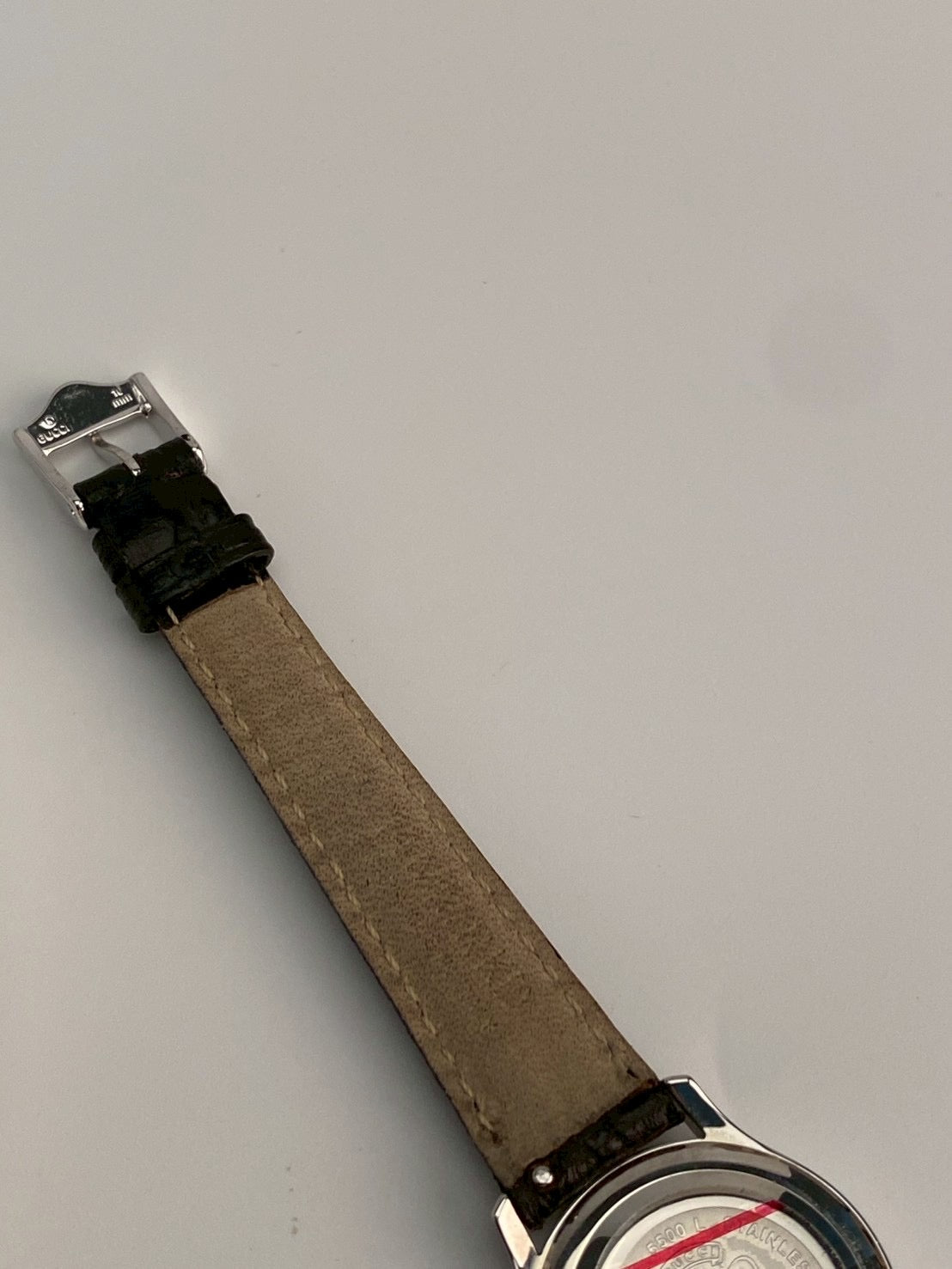 Gucci 5500l silver dial watch
