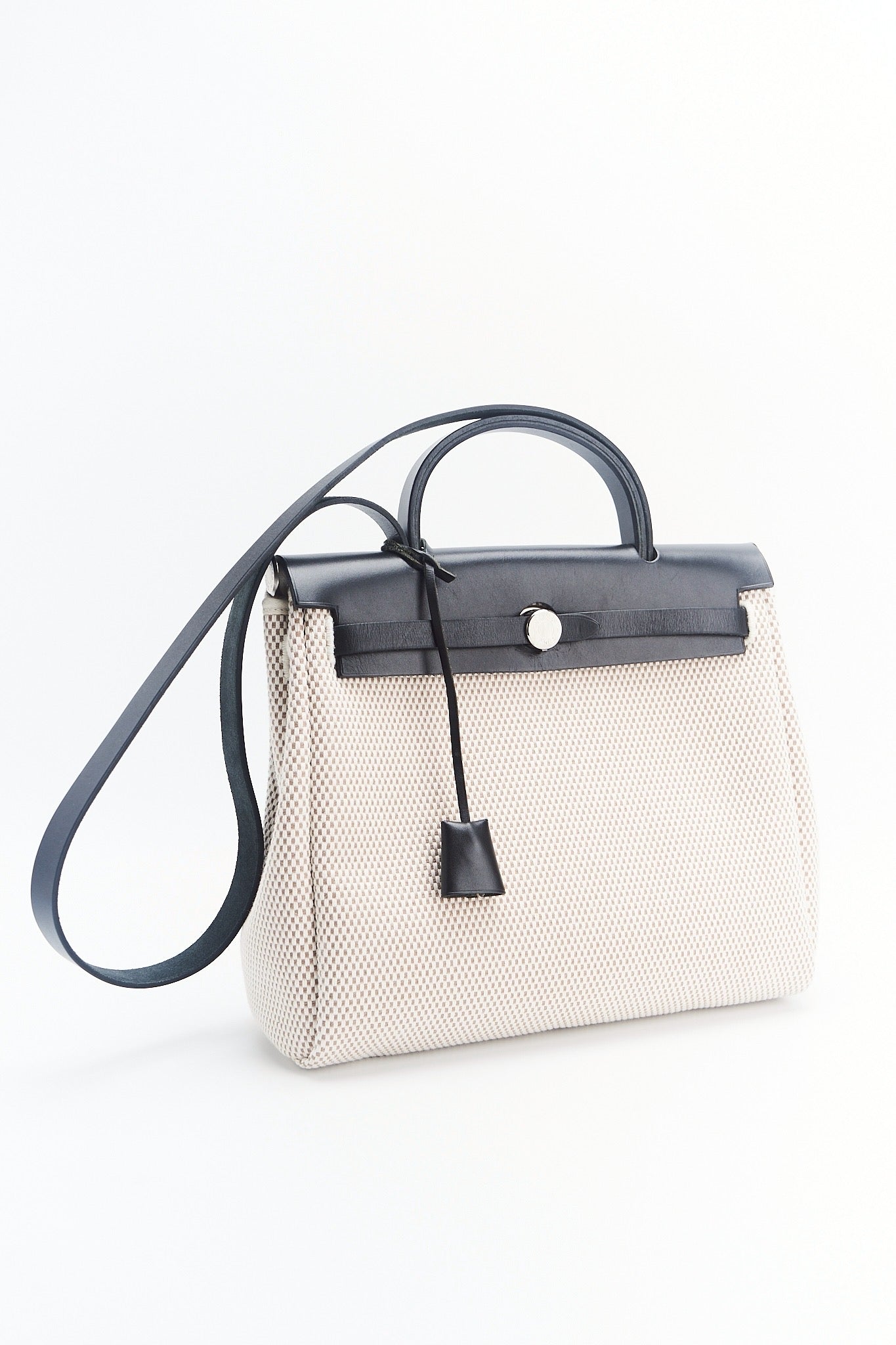 Hermes herbag 31”