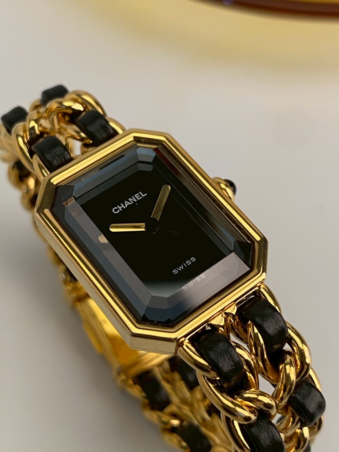 Chanel premier M size c.9927