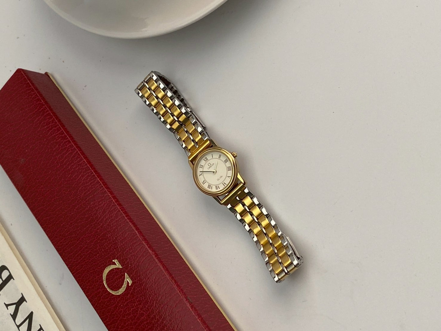 Omega de villa twotone cream 1450 c.8939