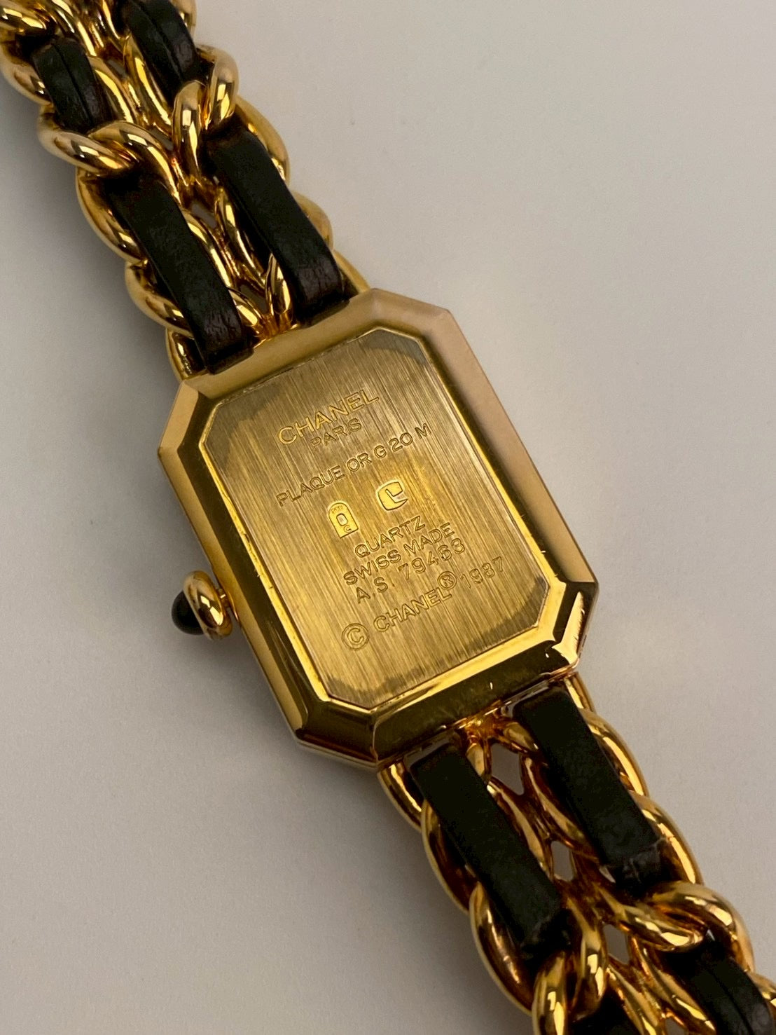 Chanel premier L size c.9463