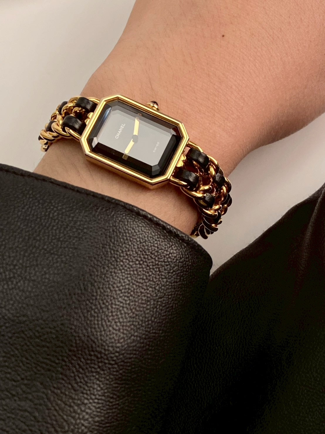 Chanel premier L size c.9463