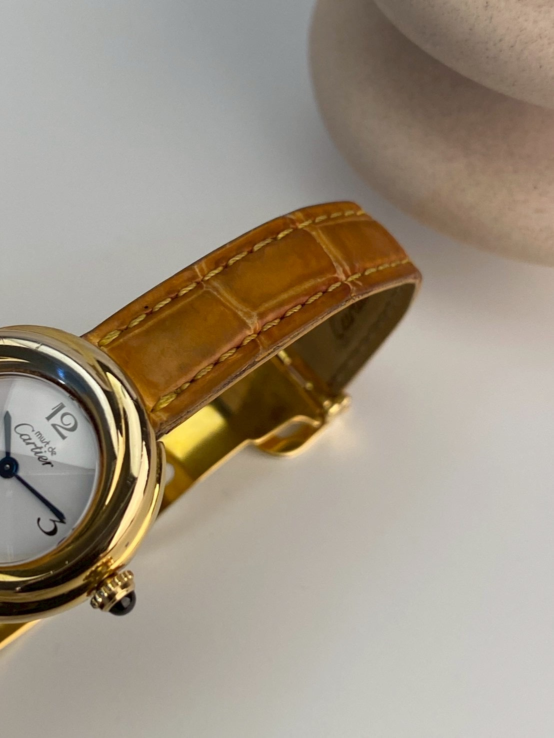 Cartier trinity ring white dial c.4004
