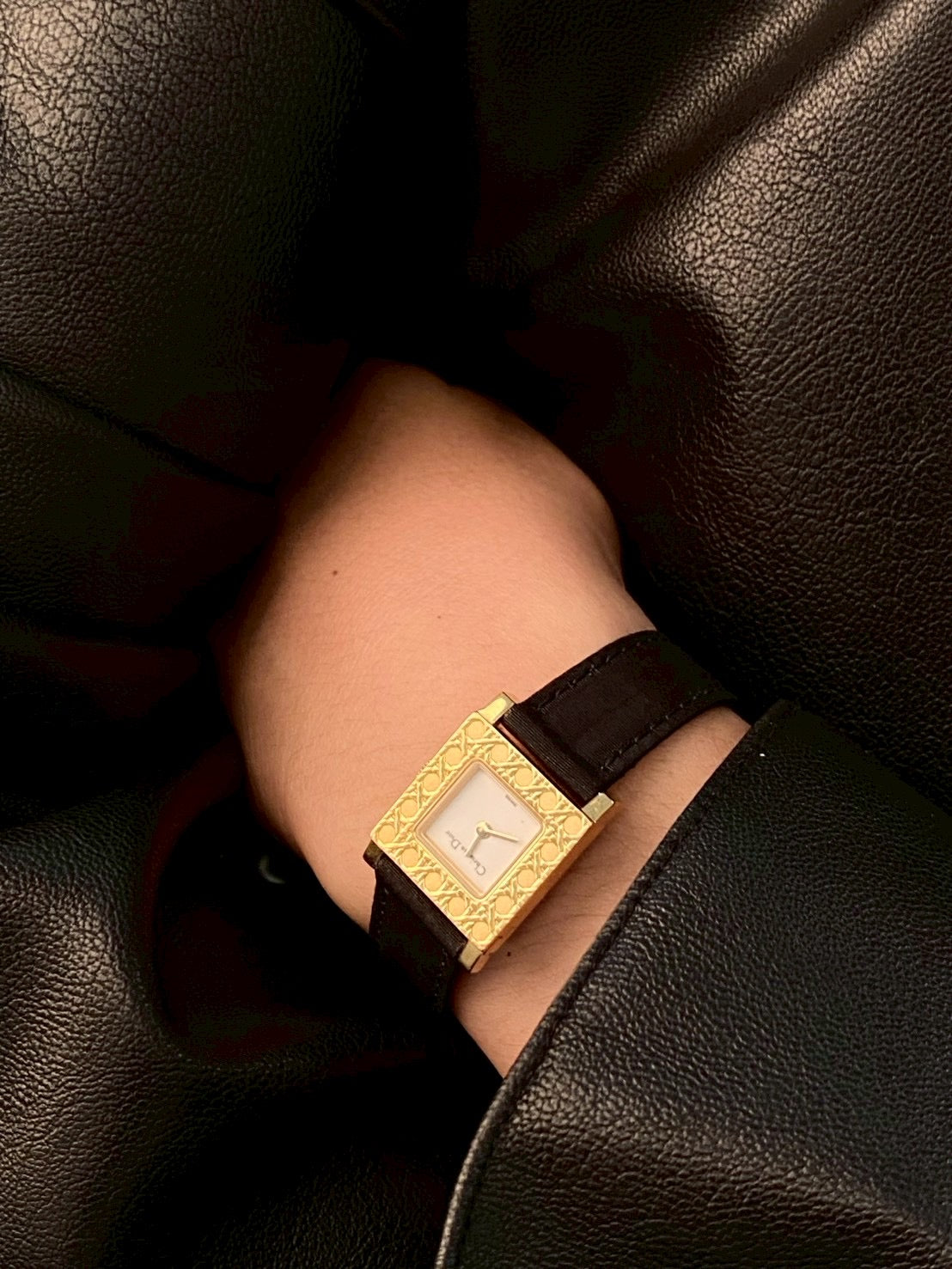 Dior d60-159 chang strap gold