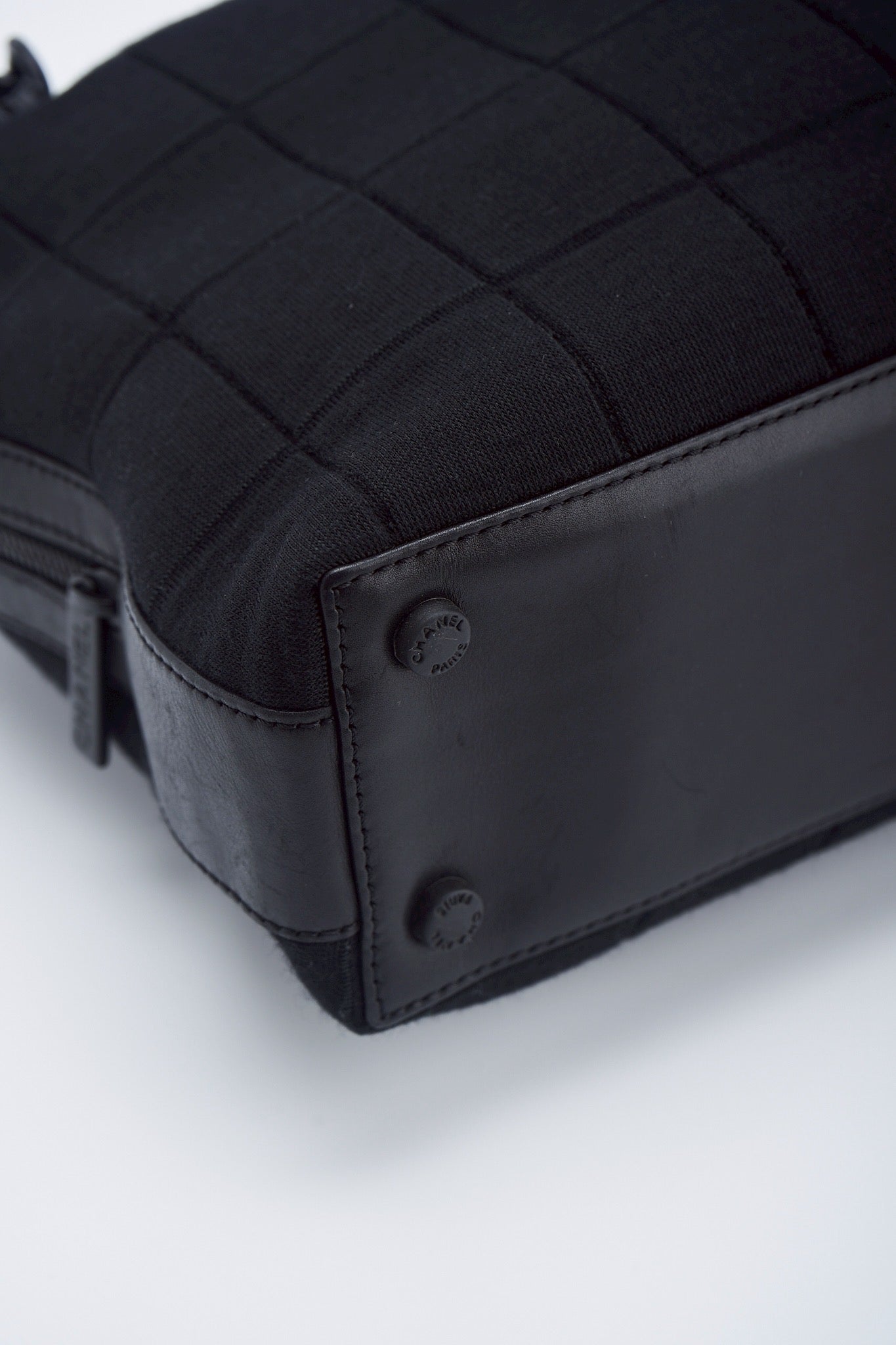 Chanel chocobar cloth