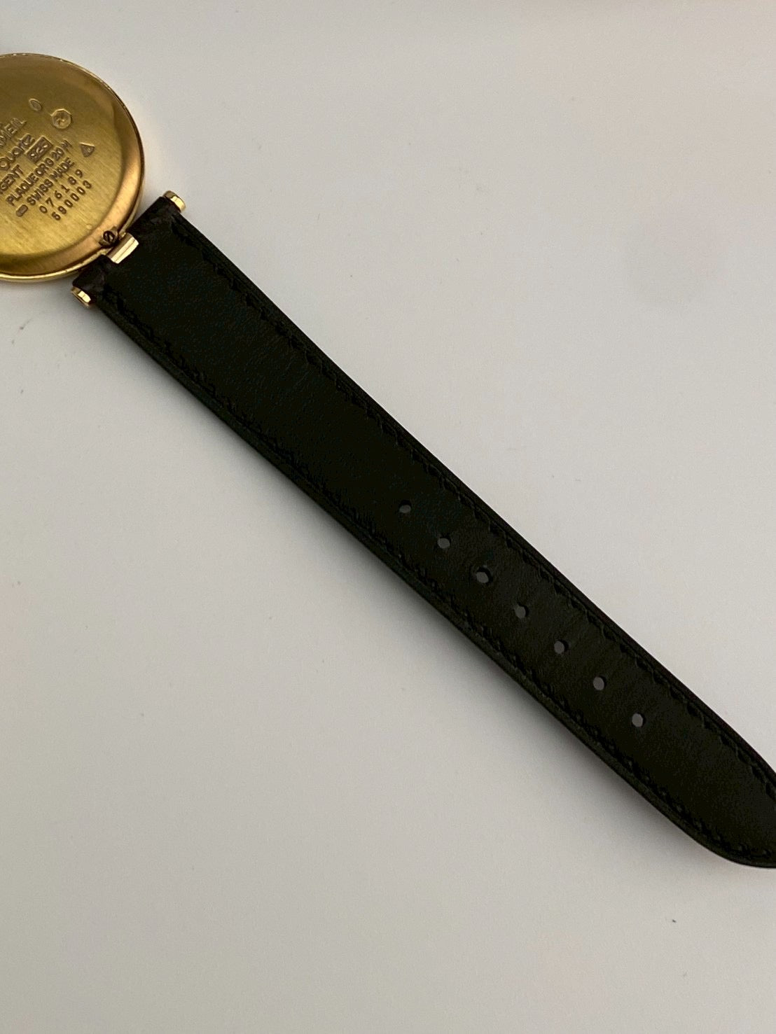 Cartier cilcle cream dial c.0003