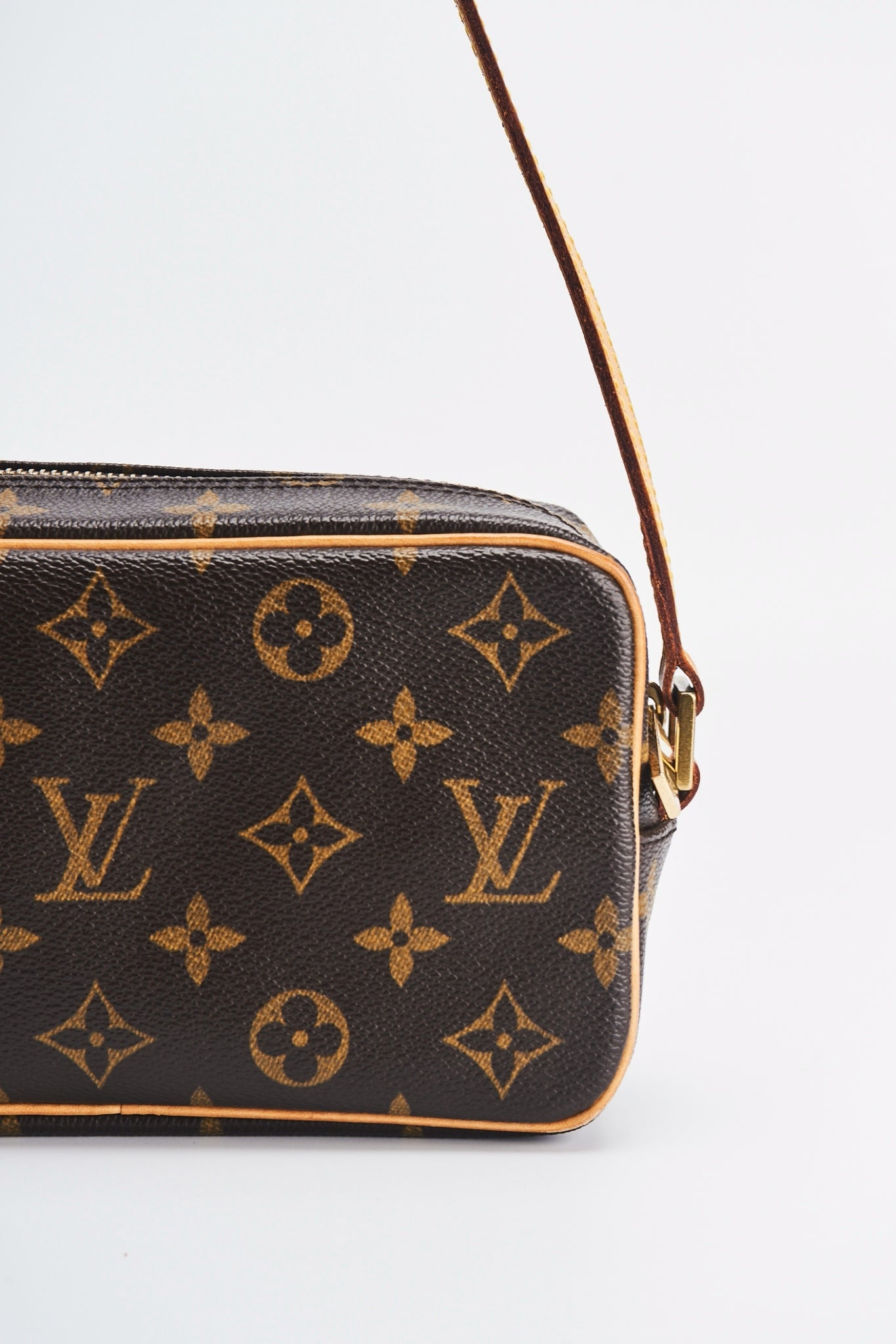 Louis vuitton cite pm size