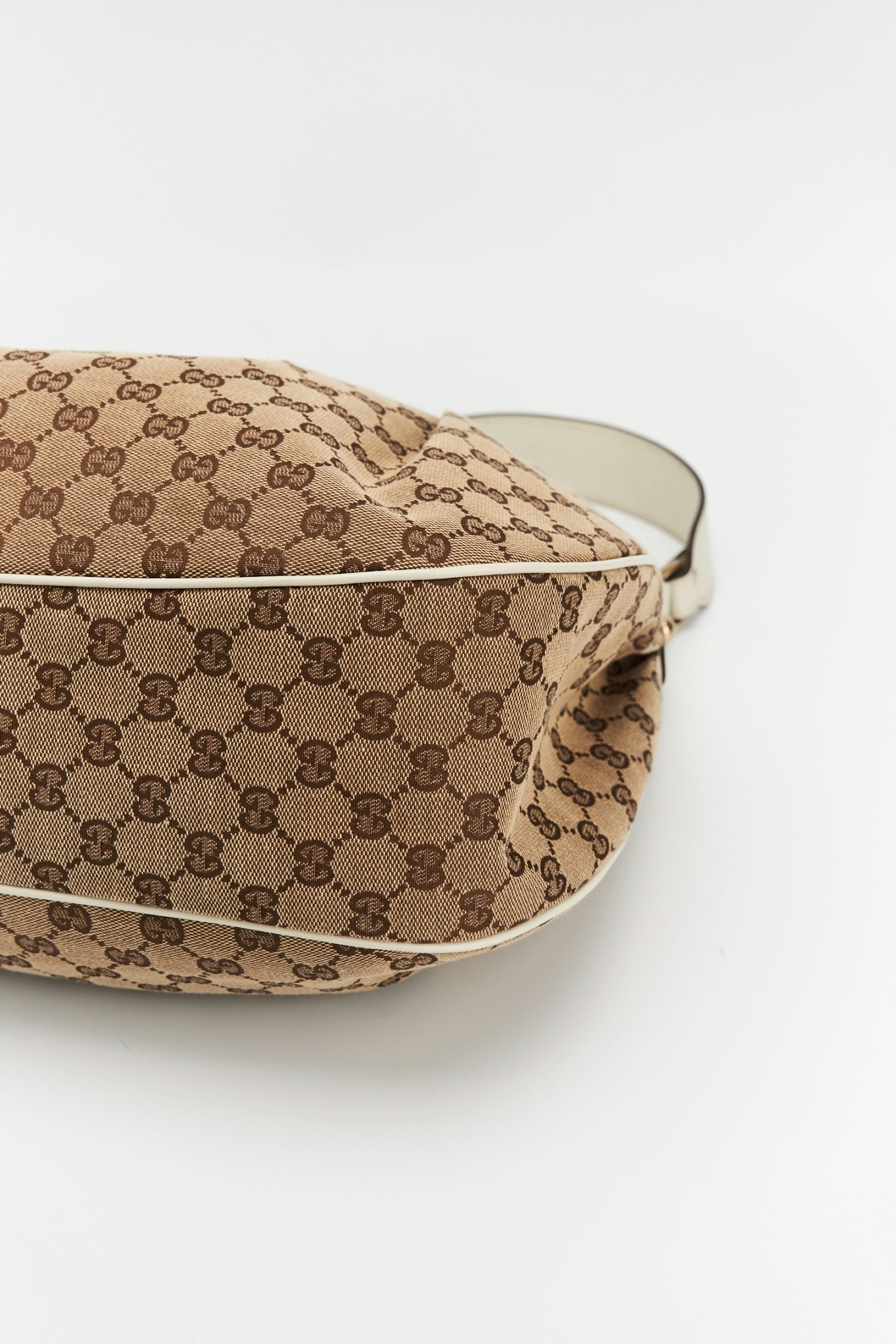 Gucci sukey shoulder