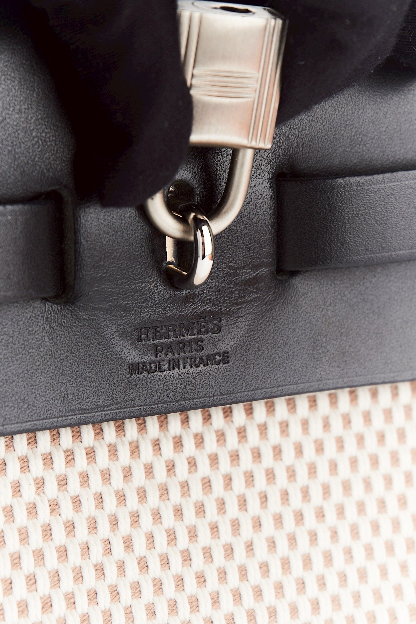 Hermes herbag 31”