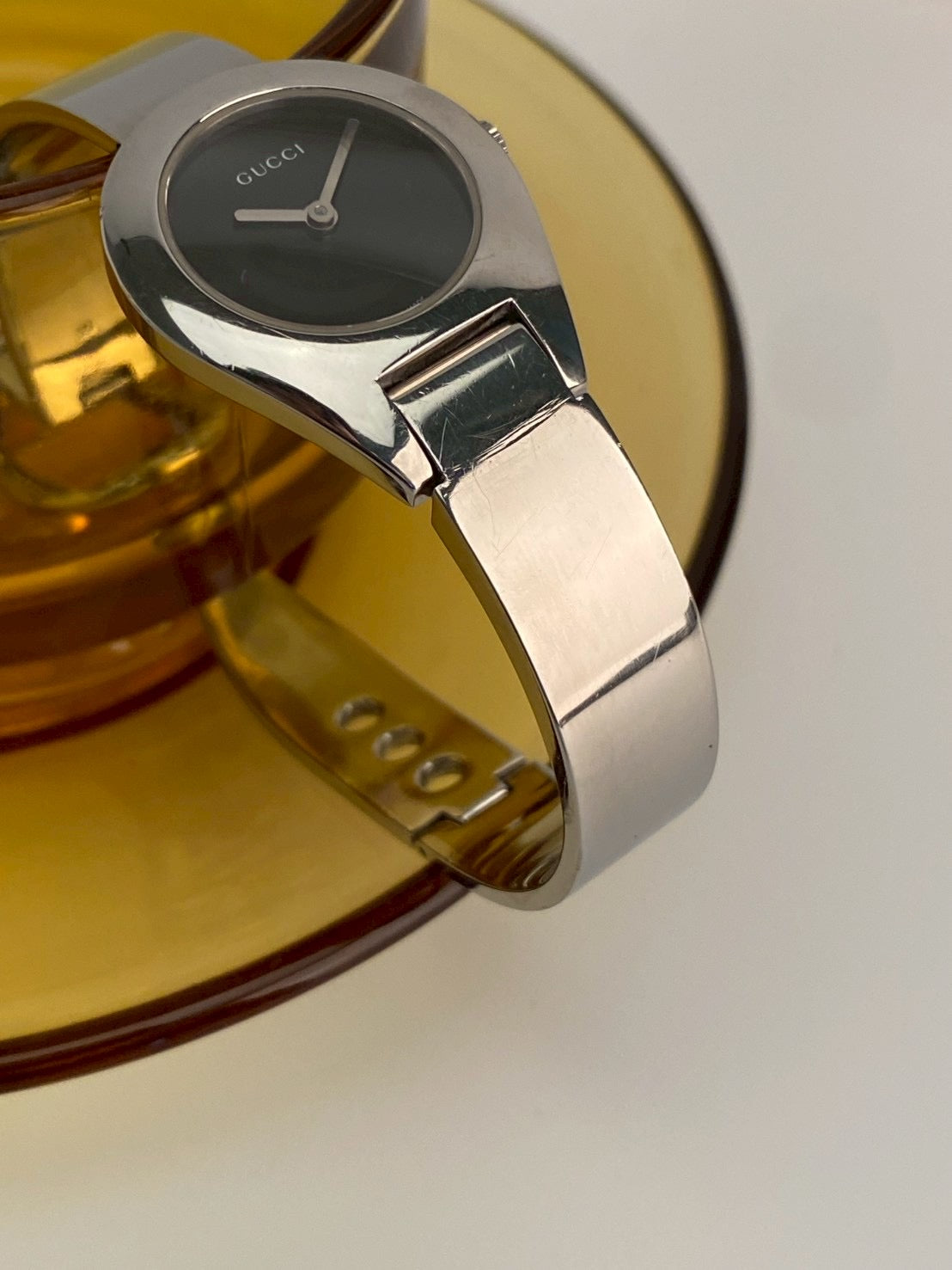 Gucci 6700L black dial c.7173