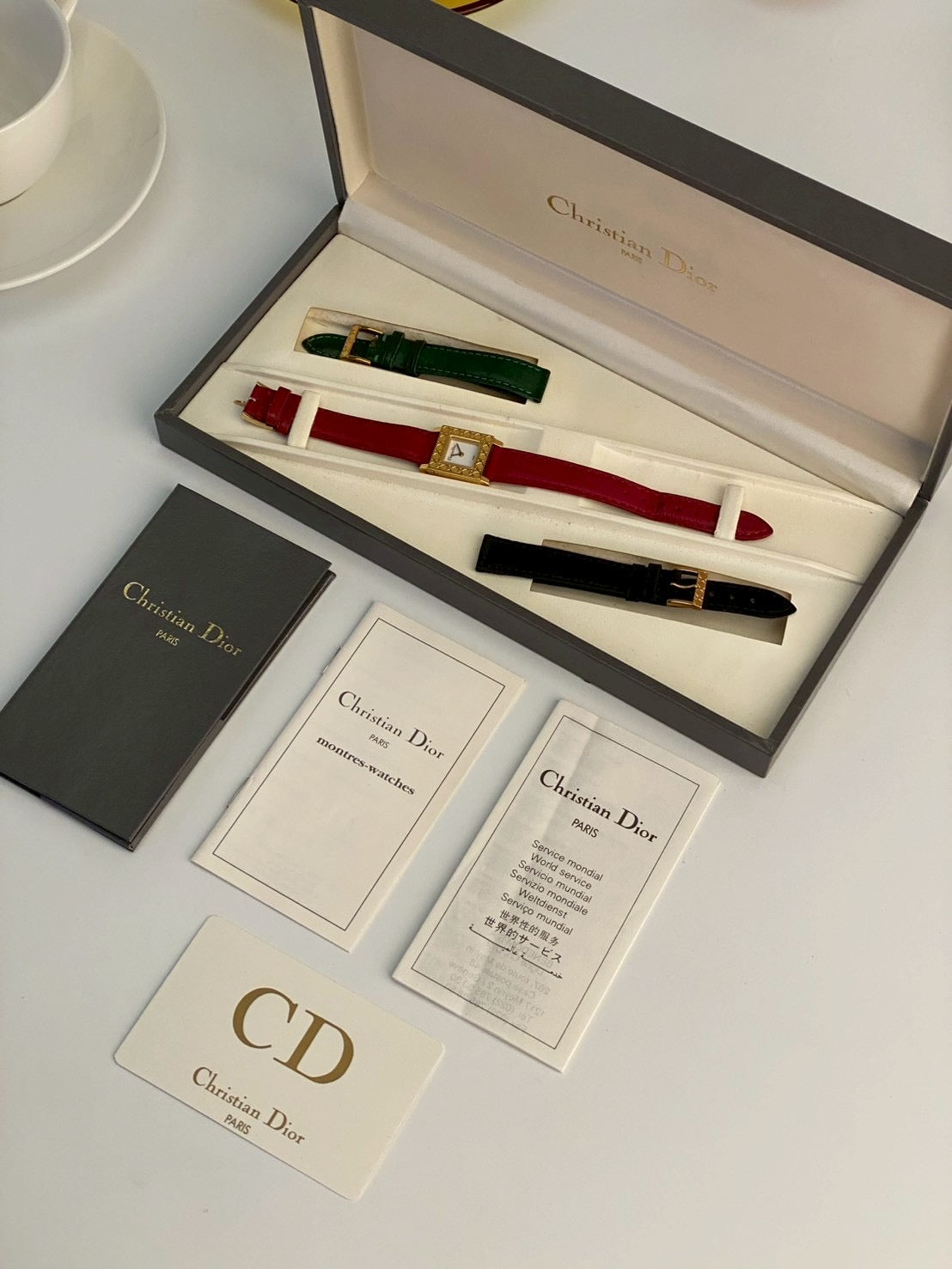 Dior d60-159 chang strap gold