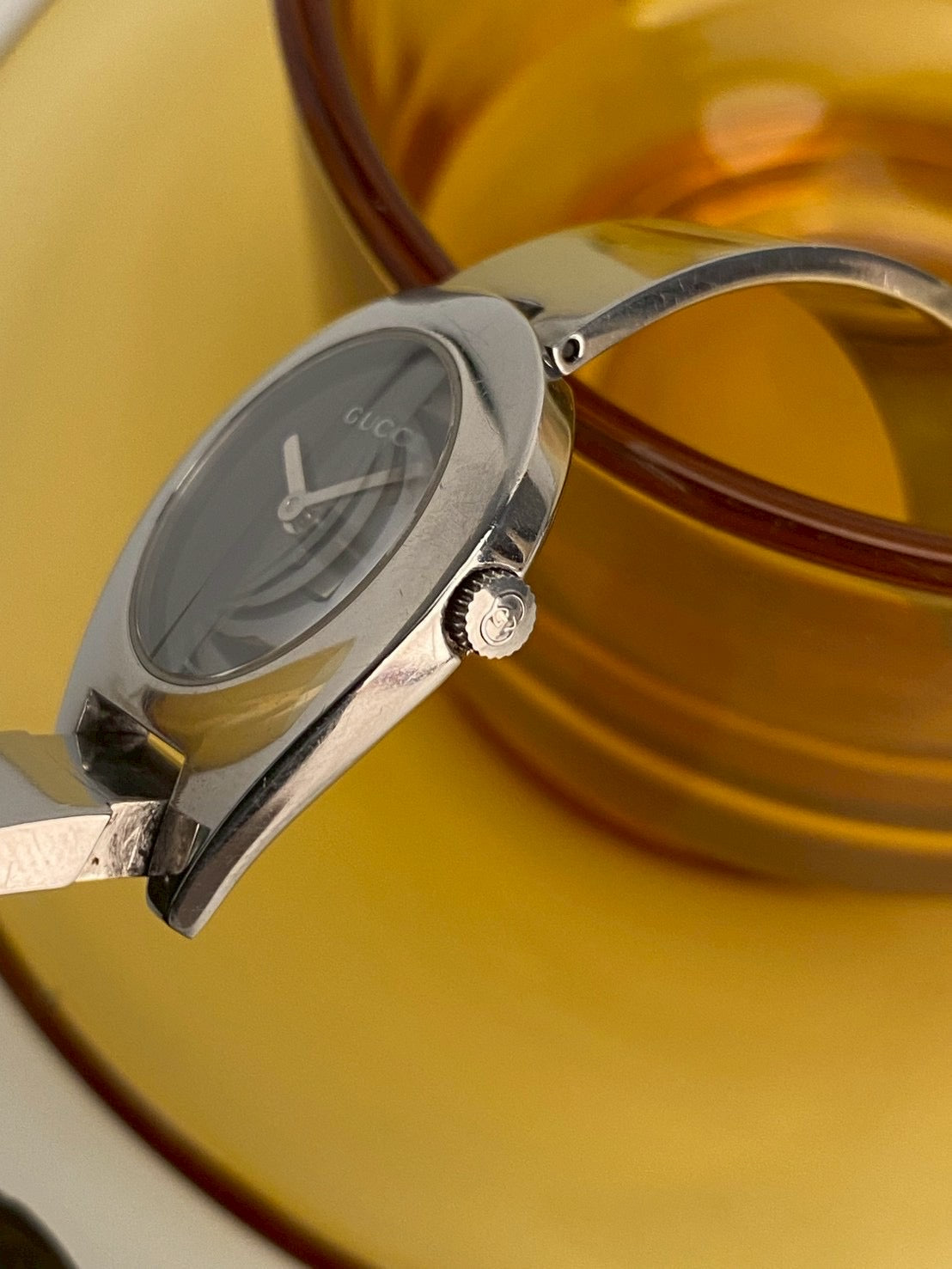 Gucci 6700L black dial c.7173