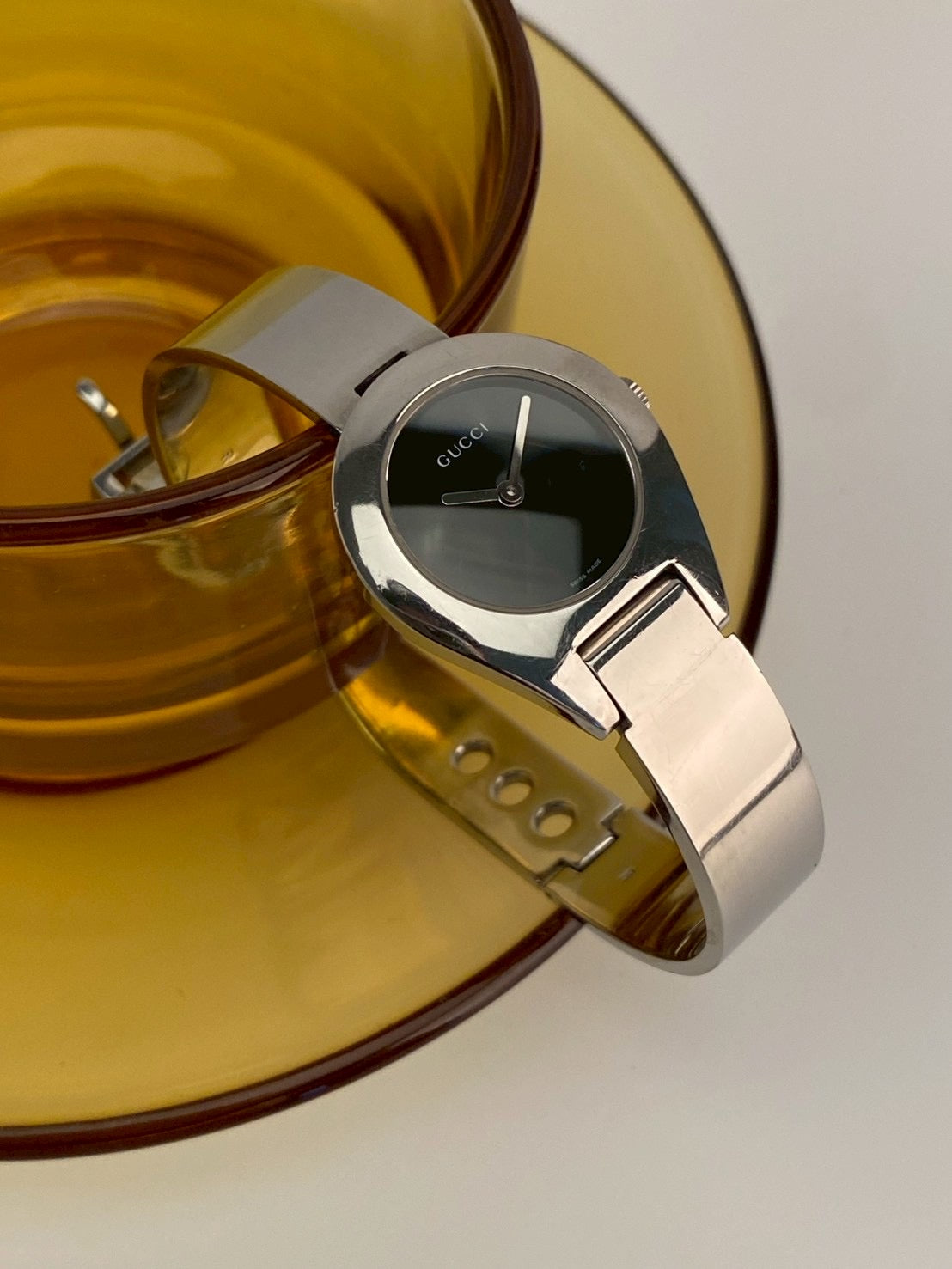 Gucci 6700L black dial c.7173