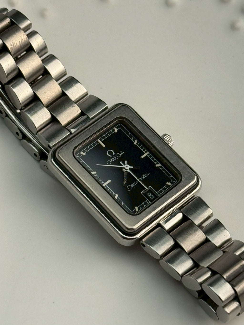 Omega vintage seamaster date.