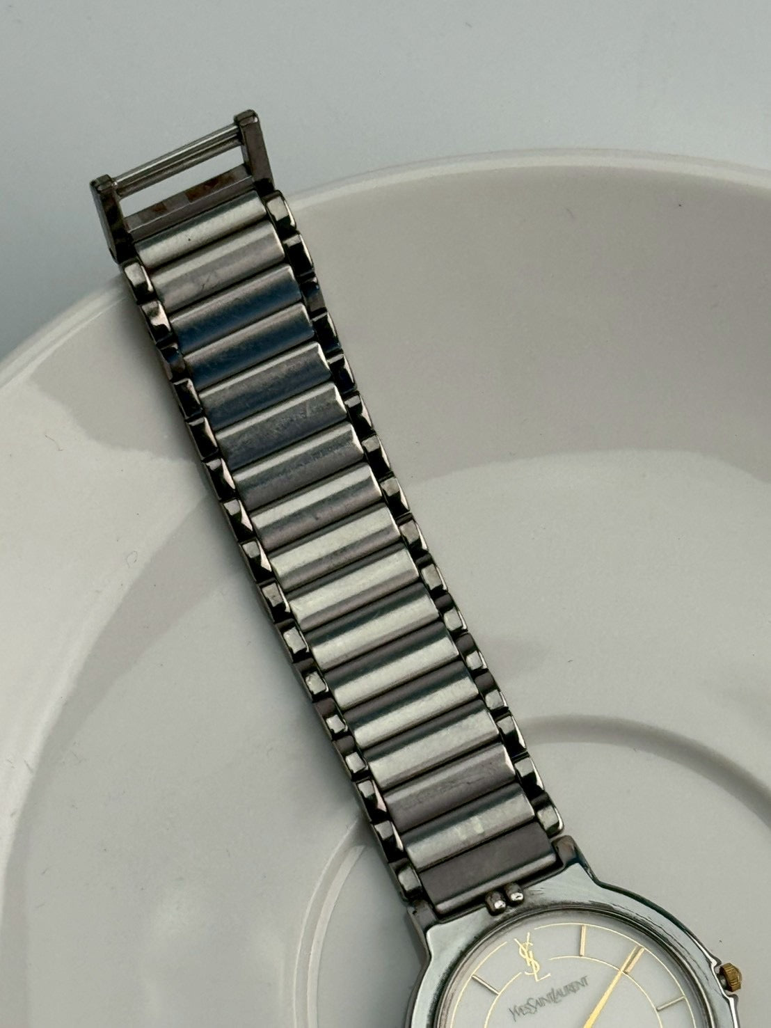 ysl white dial c.0937