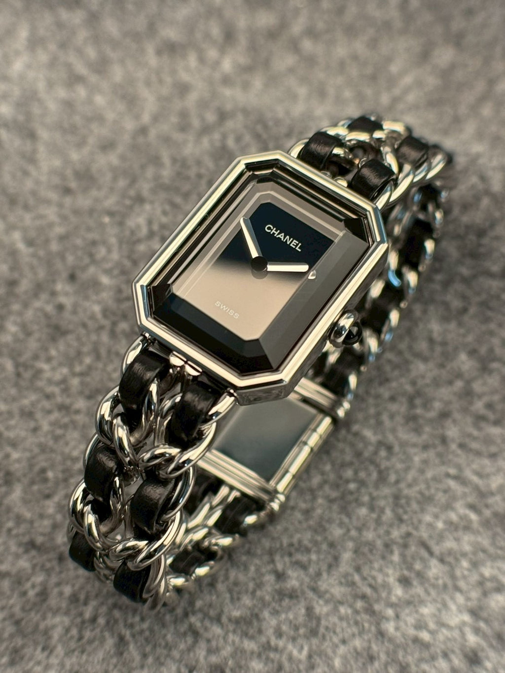 Chanel Premiere silver Lsize c.1607