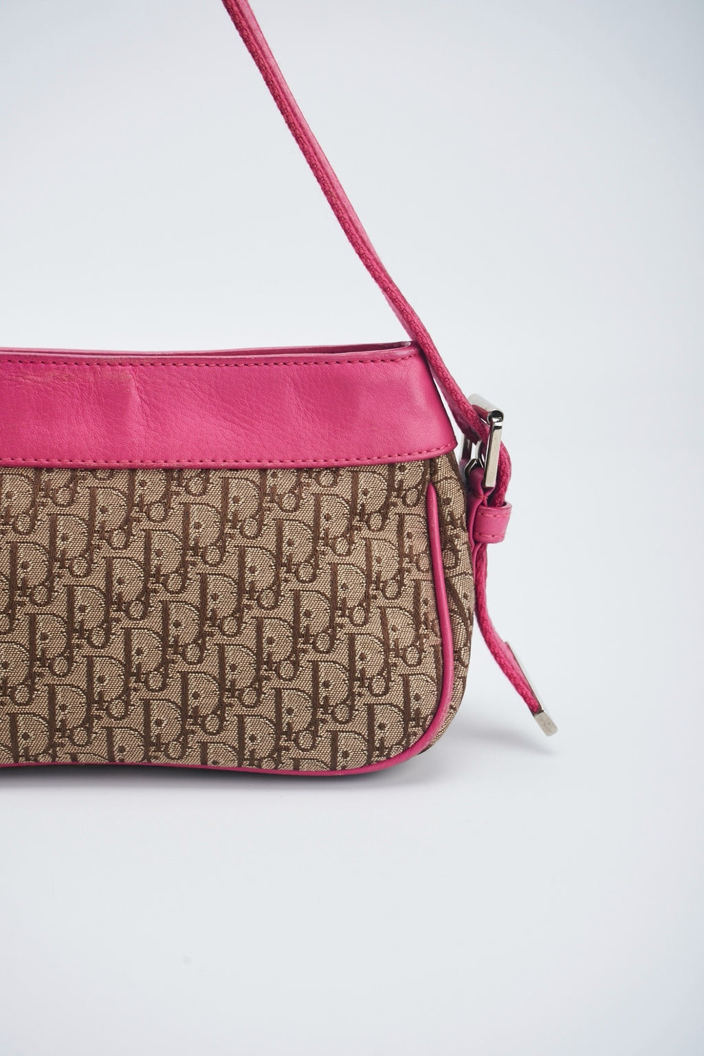 Dior trotter pink pochette