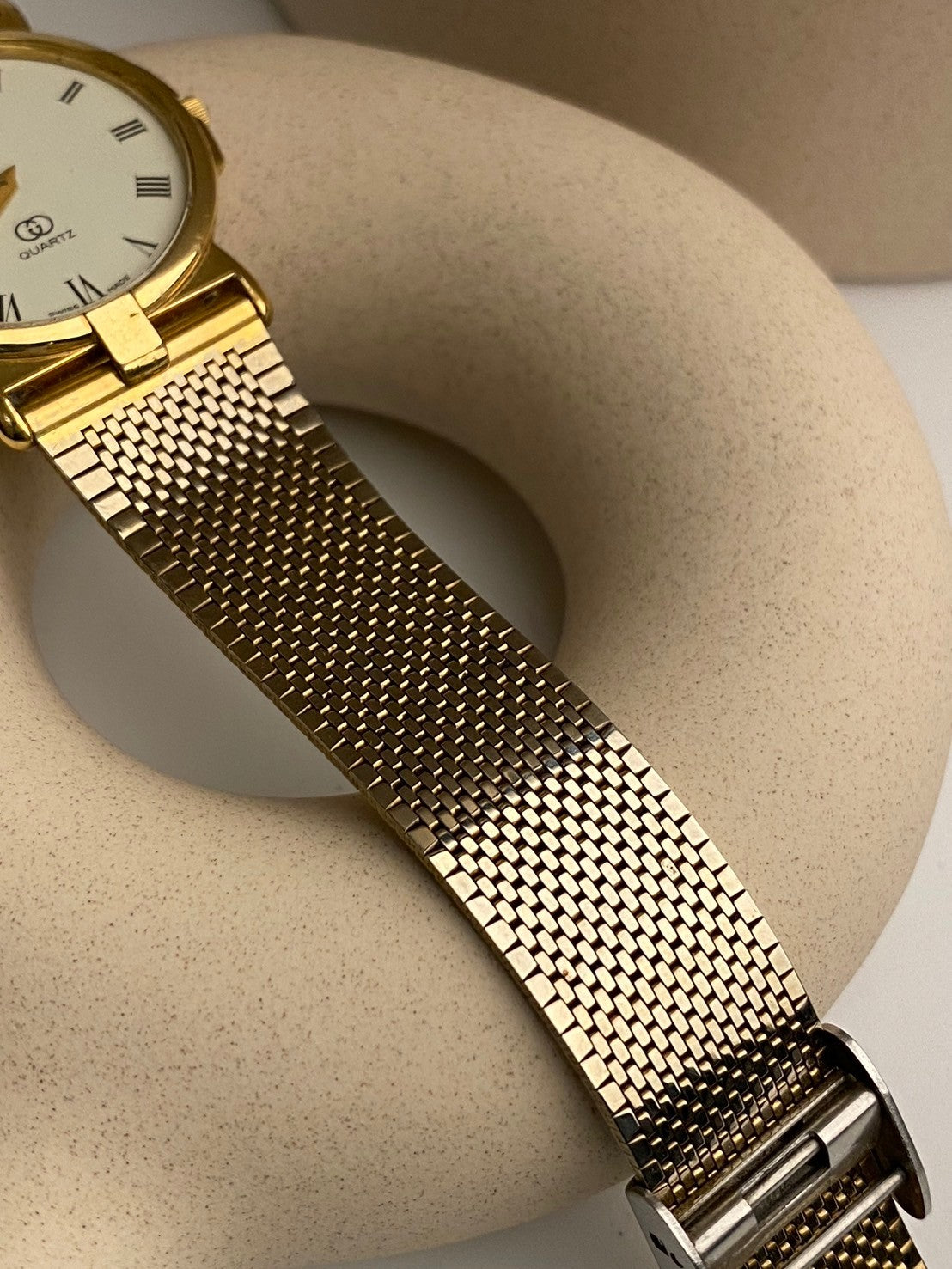 Gucci white dial gold 3400FM