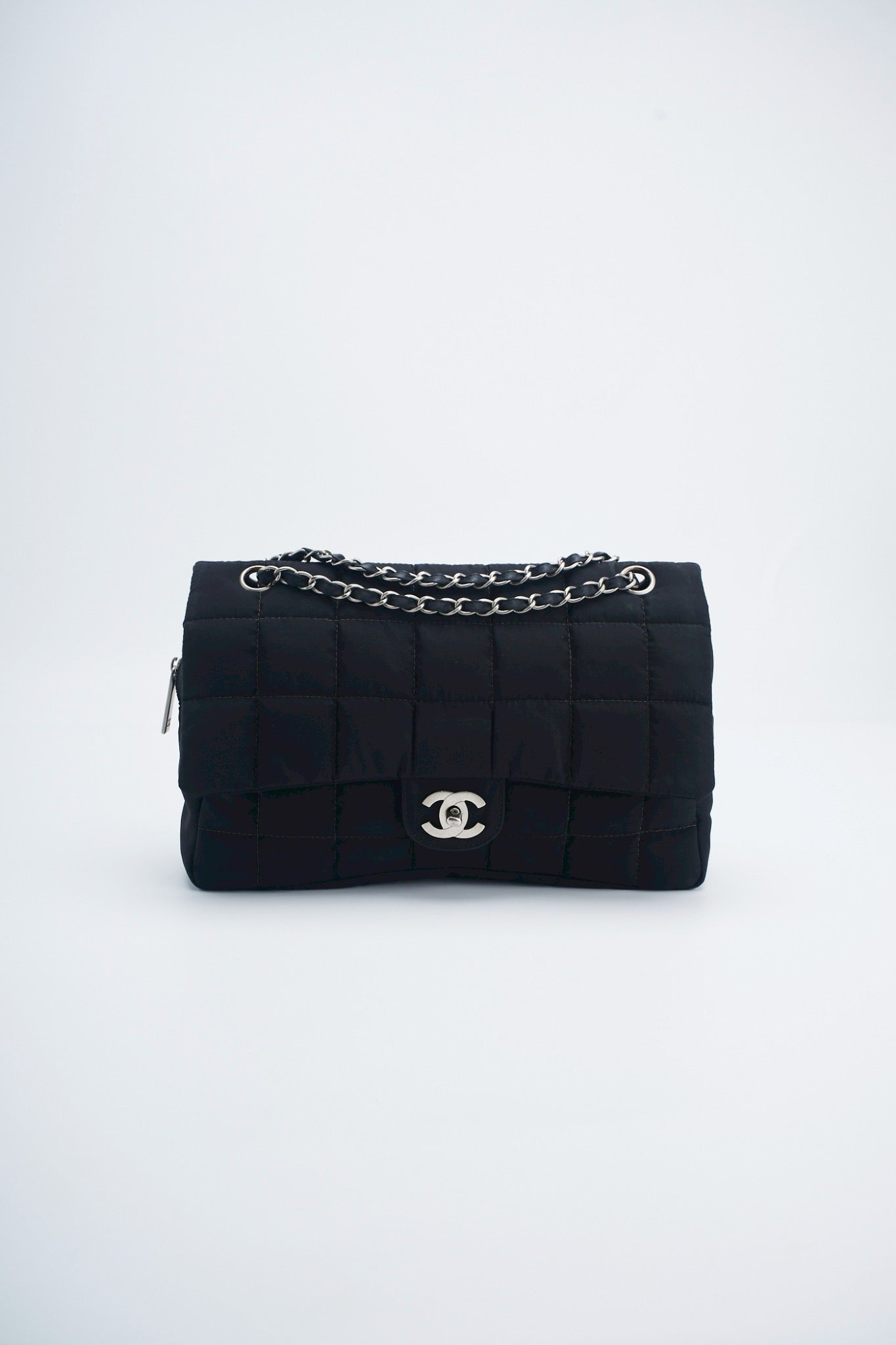 Chanel nylon easy flab 12