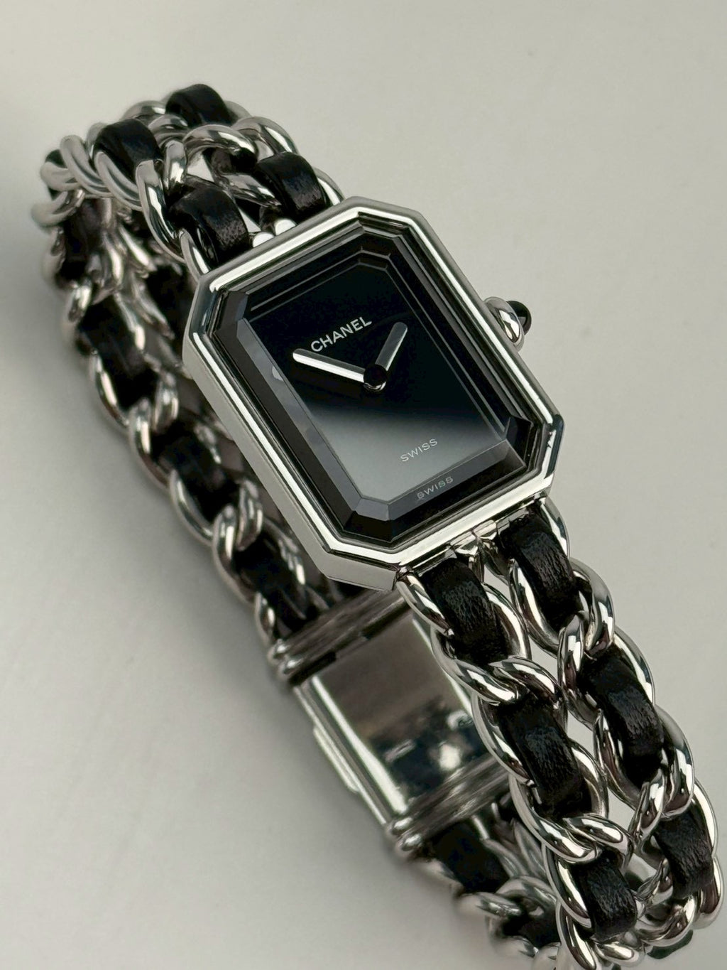 Chanel premiear silver Lsize c.78712