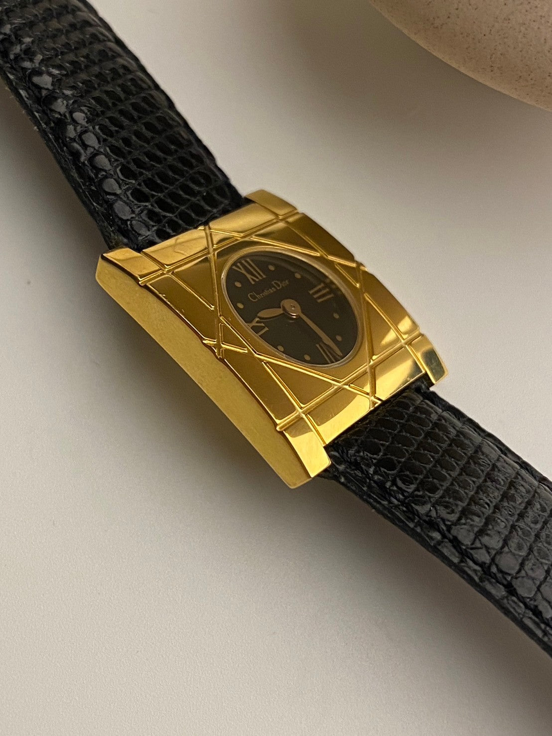 Dior d82-150 black dial