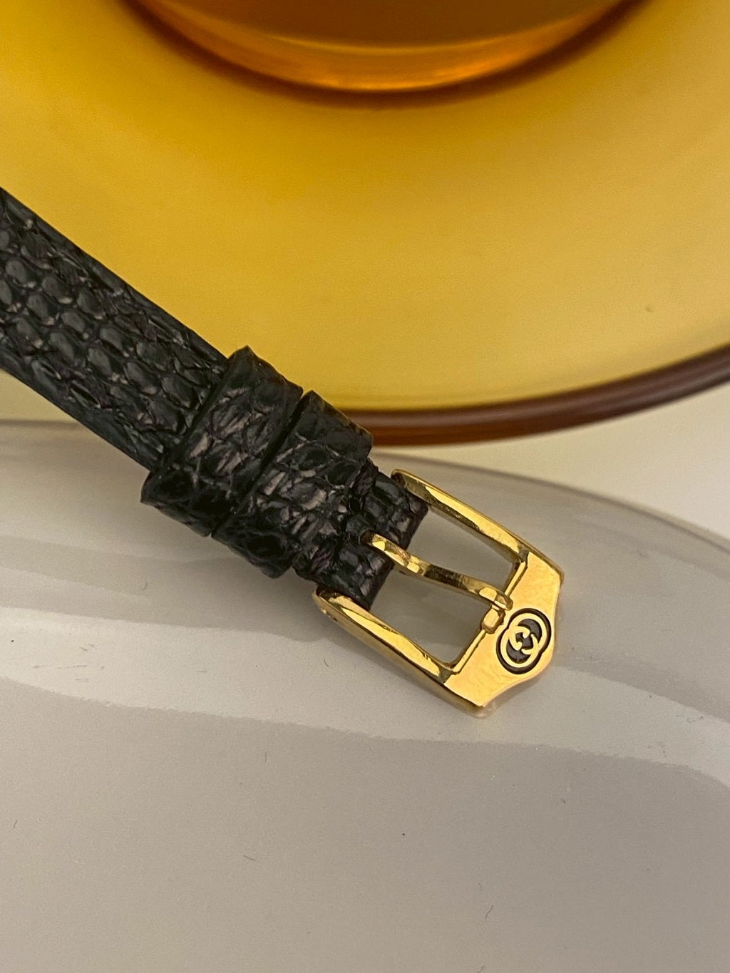 Gucci 2000I black dial lady