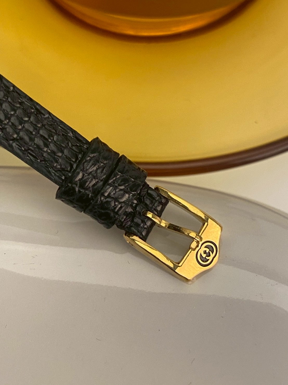Gucci 2000I black dial lady