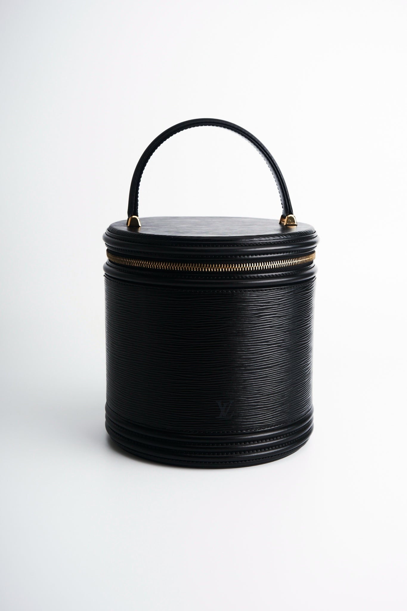 Louis vuitton bucket epi