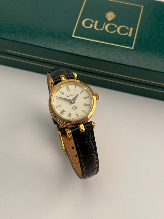 Gucci 2000m cream watch