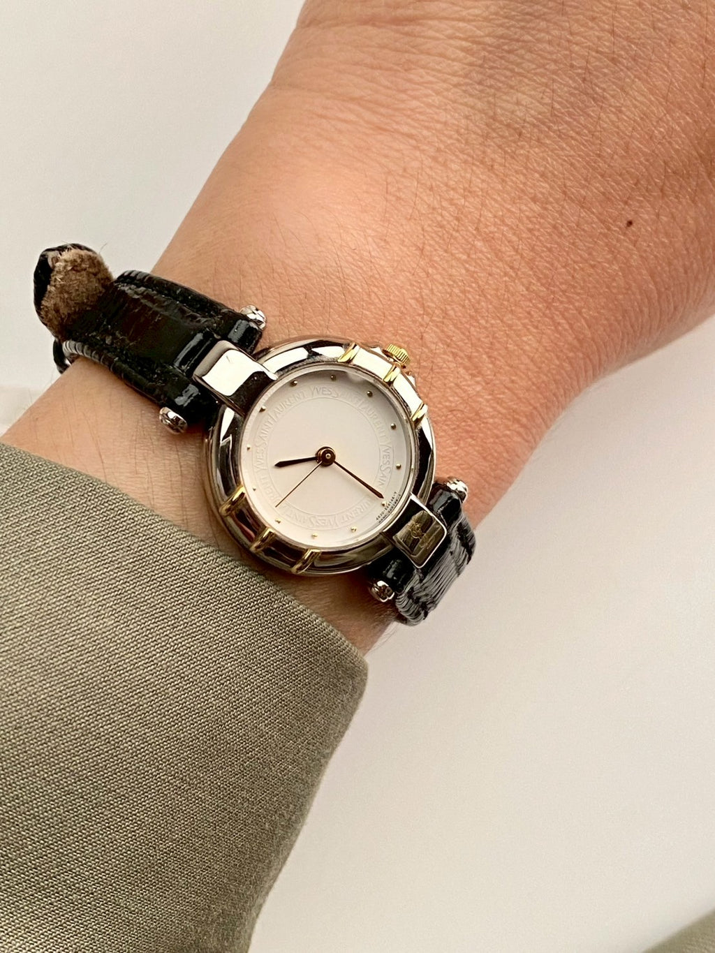 Ysl white dial c.0201