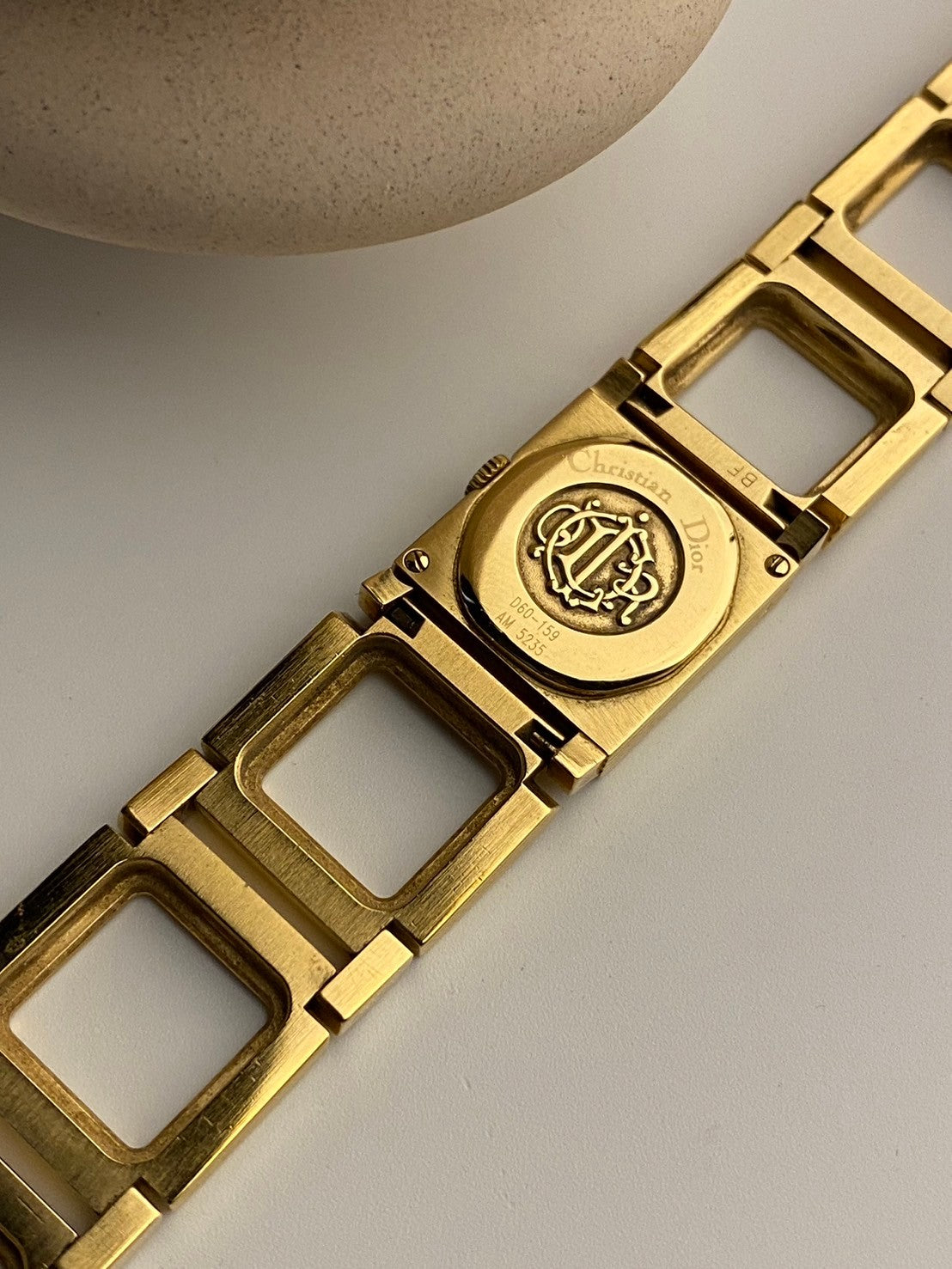 Dior d60-159 gold dial